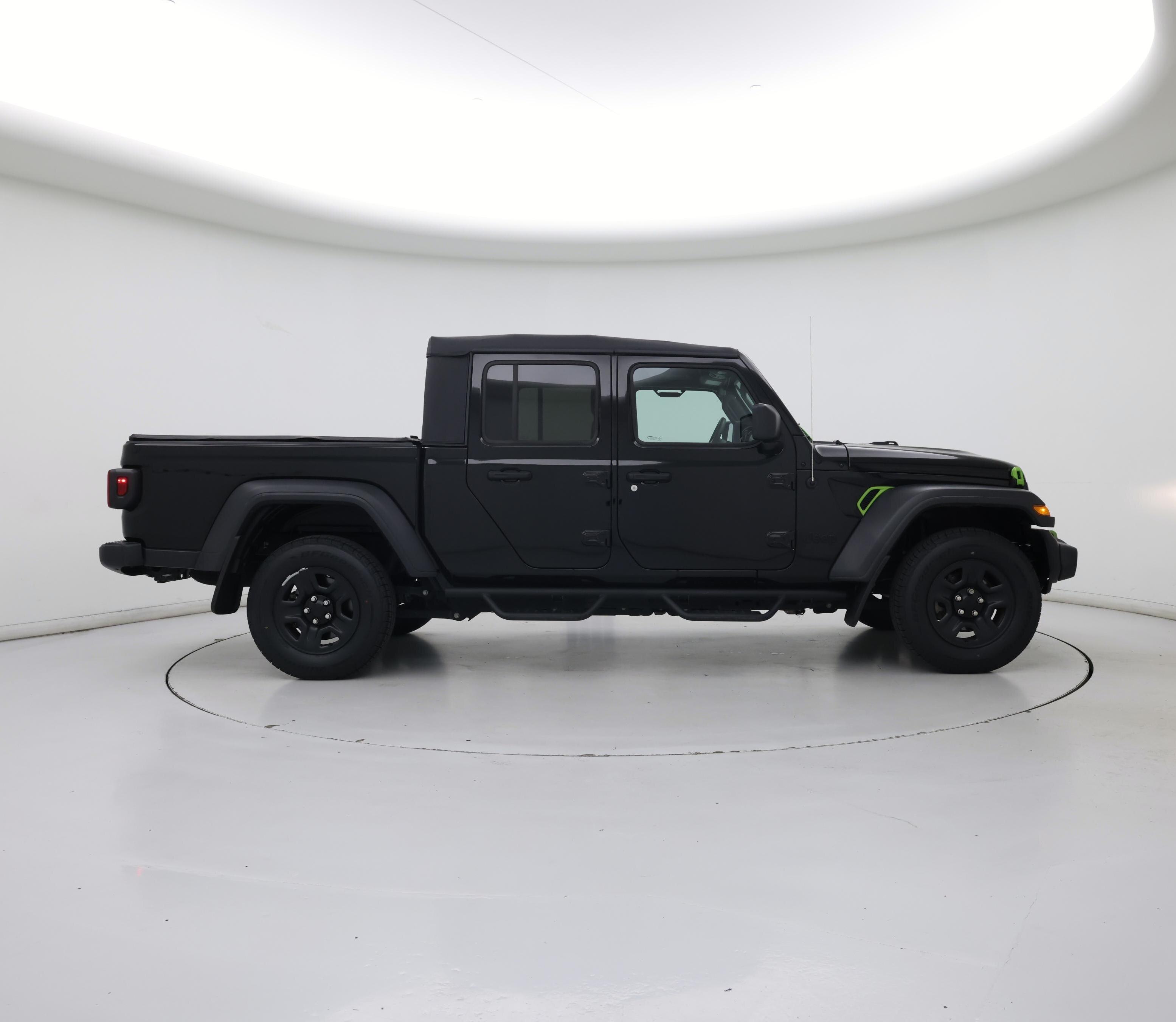 Thumbnail: 2021 Jeep Gladiator - 7