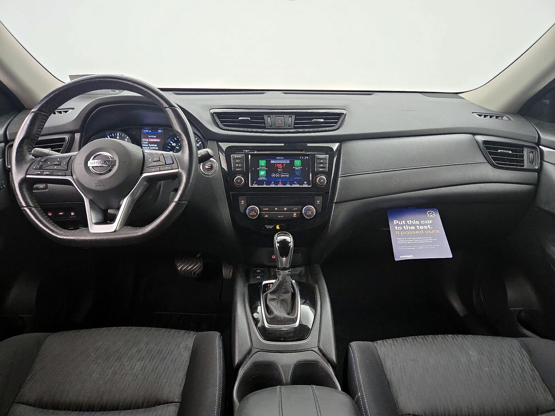 Thumbnail: 2020 Nissan Rogue - 9
