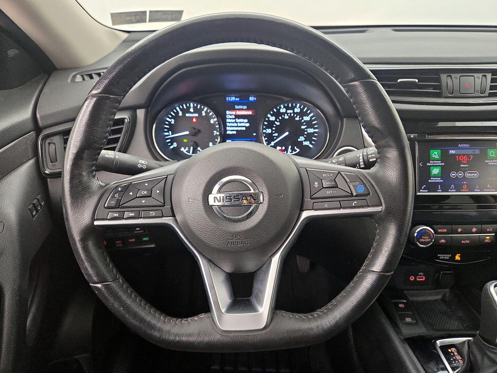 Thumbnail: 2020 Nissan Rogue - 10