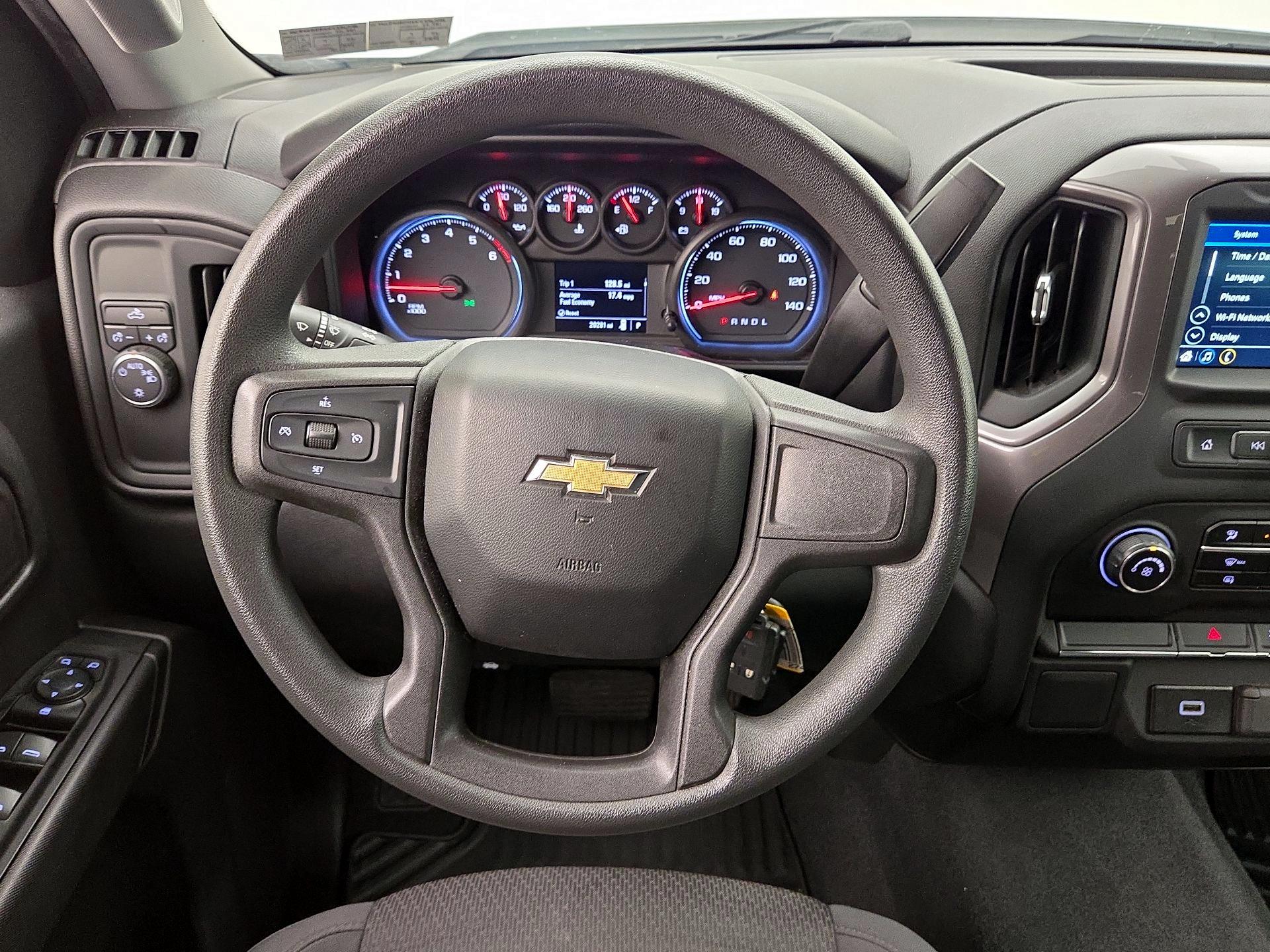 Thumbnail: 2019 Chevrolet Silverado 1500 - 10