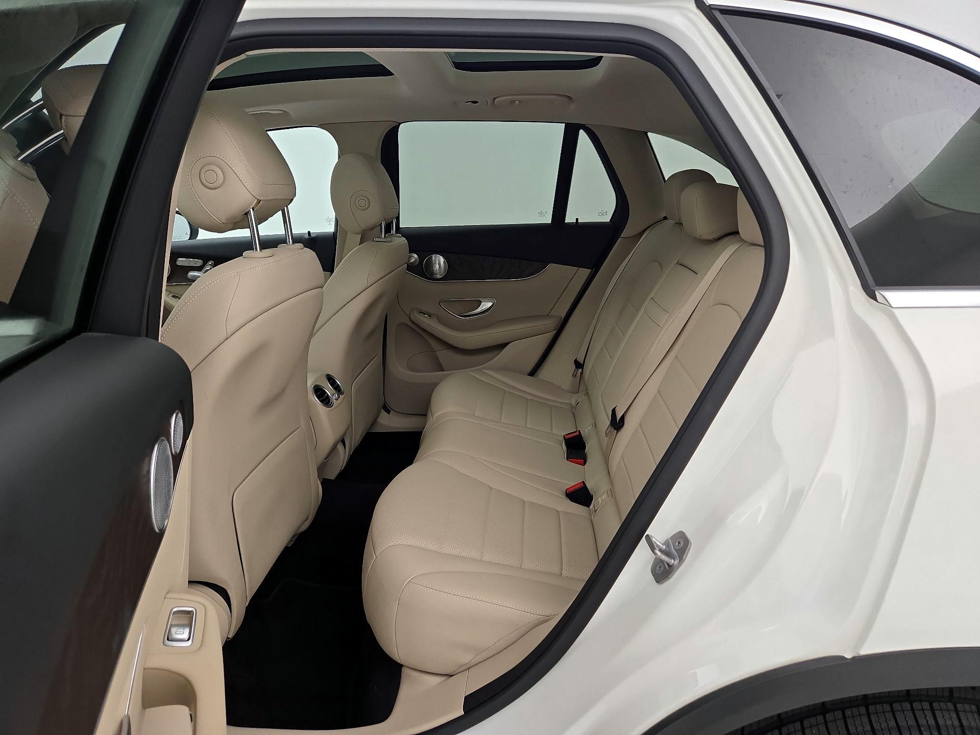 Thumbnail: 2019 Mercedes-Benz GLC - 19