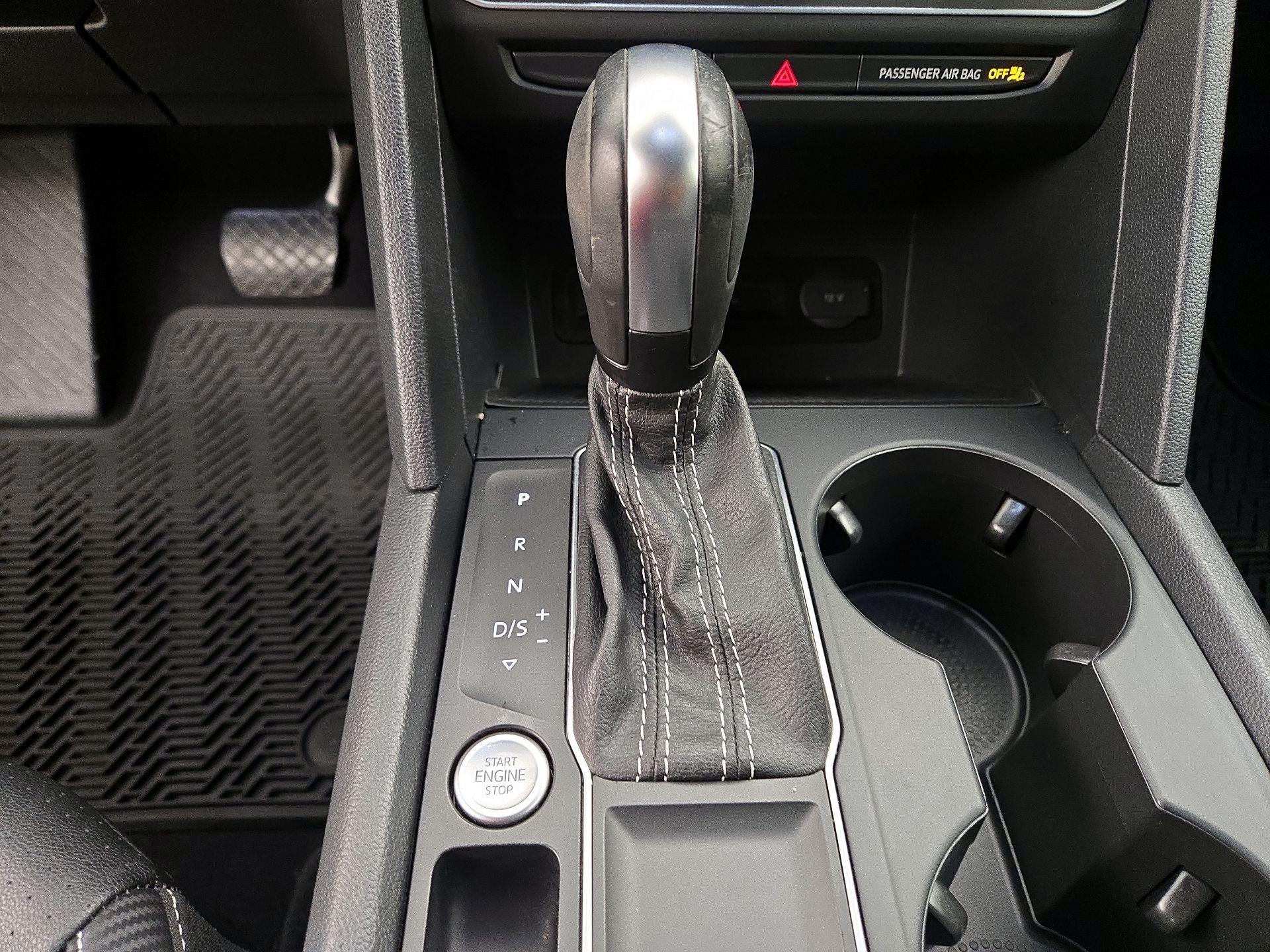 Thumbnail: 2021 Volkswagen Atlas - 17
