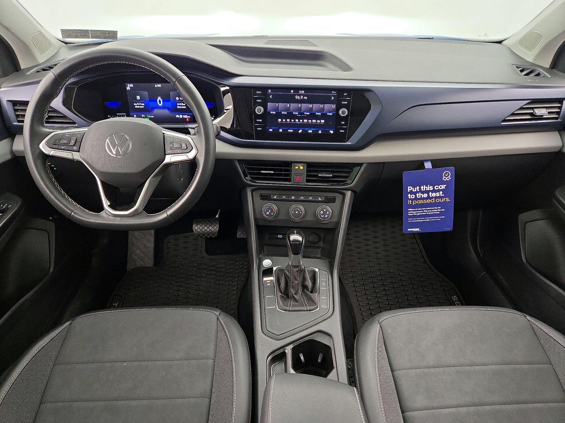 Thumbnail: 2022 Volkswagen Taos - 9