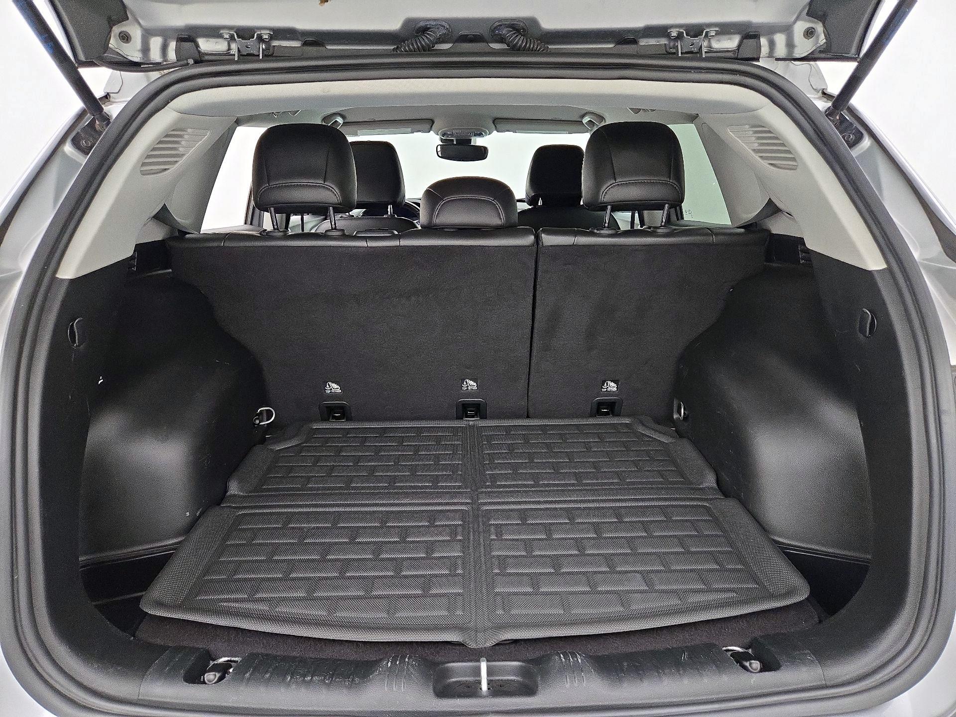 Thumbnail: 2022 Jeep Compass - 20
