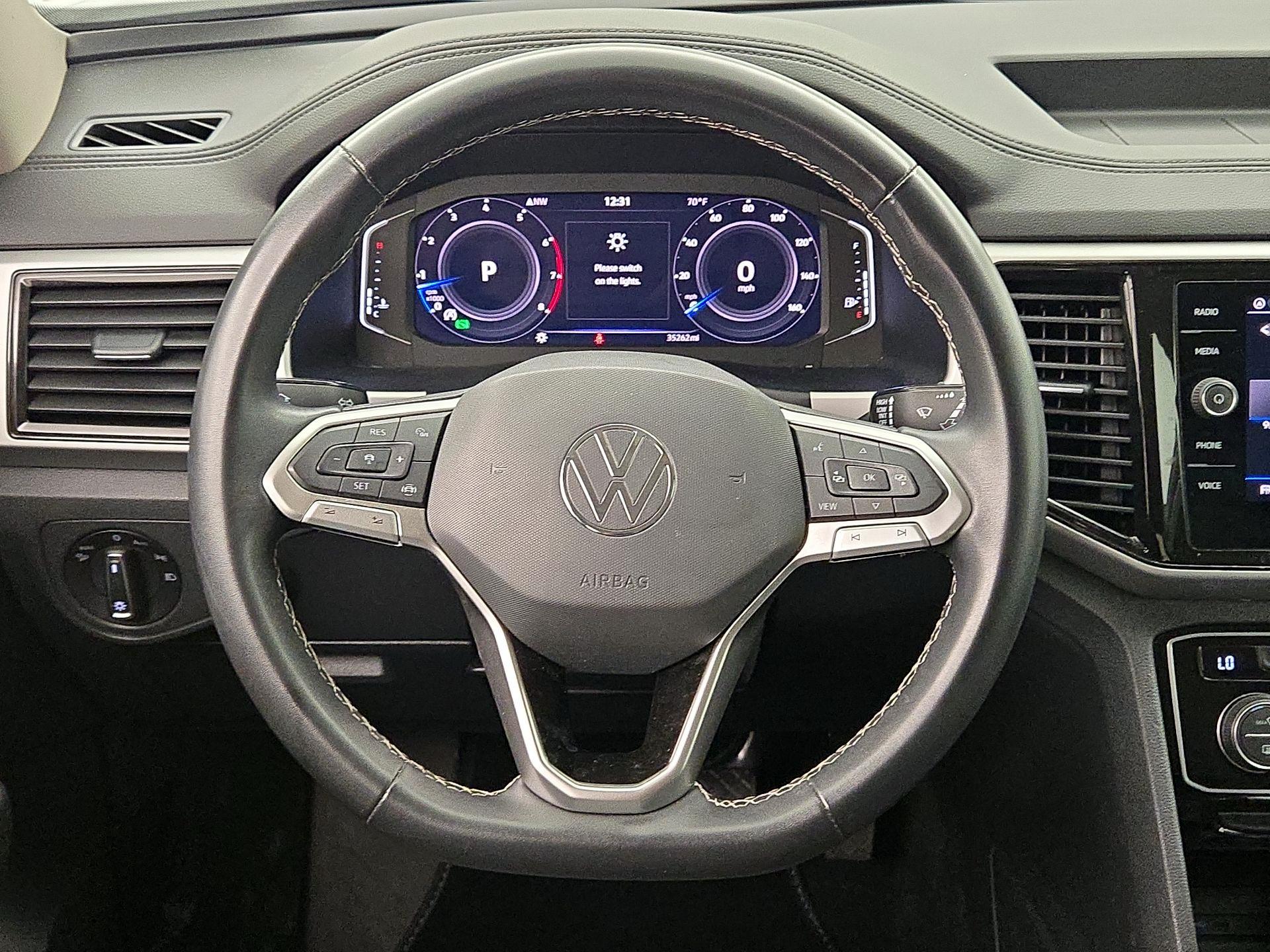 Thumbnail: 2022 Volkswagen Atlas - 10