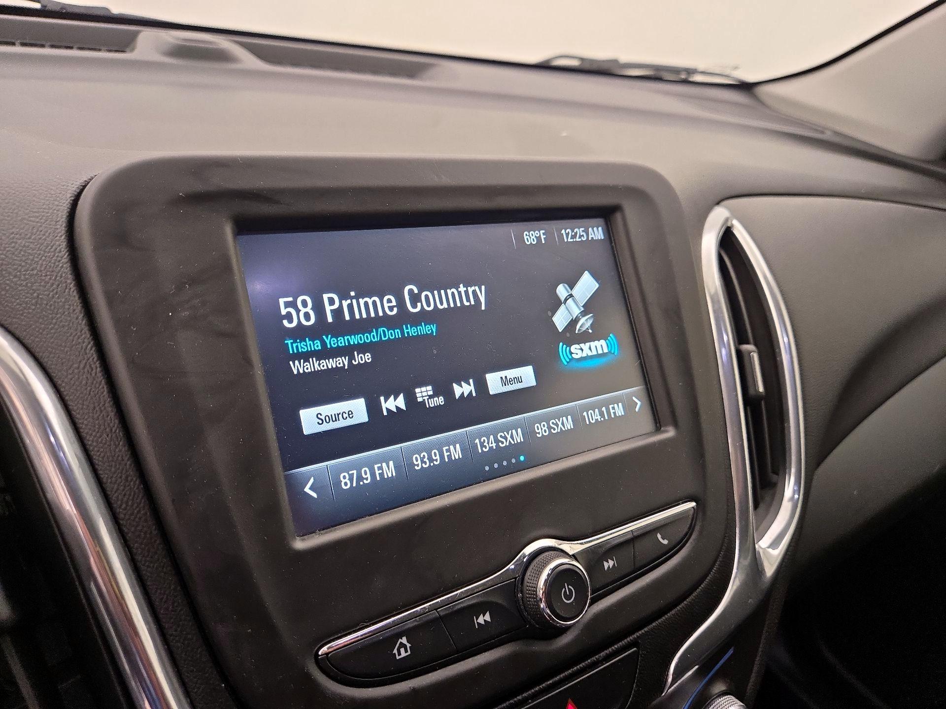 Thumbnail: 2018 Chevrolet Equinox - 16