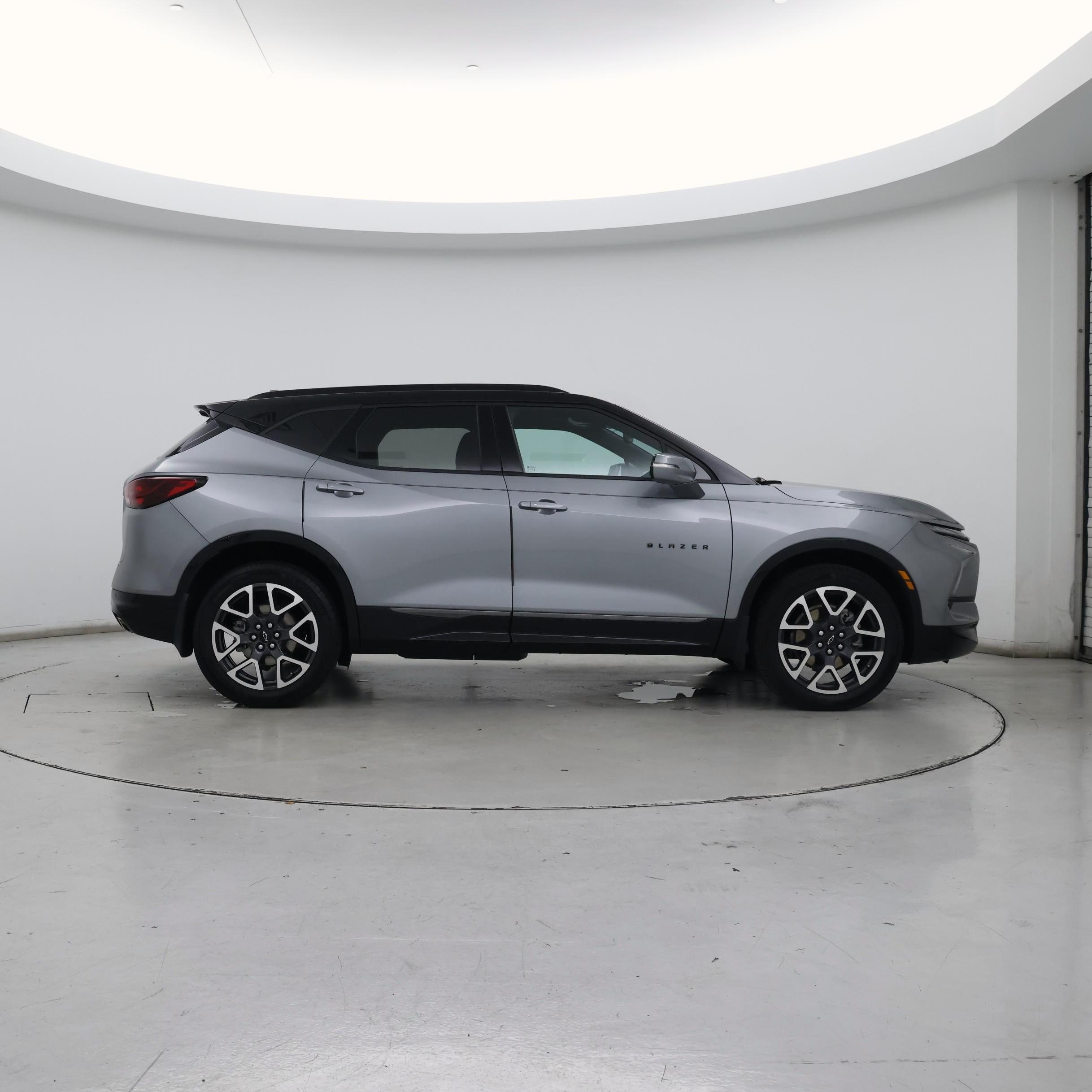 Thumbnail: 2023 Chevrolet Blazer - 7