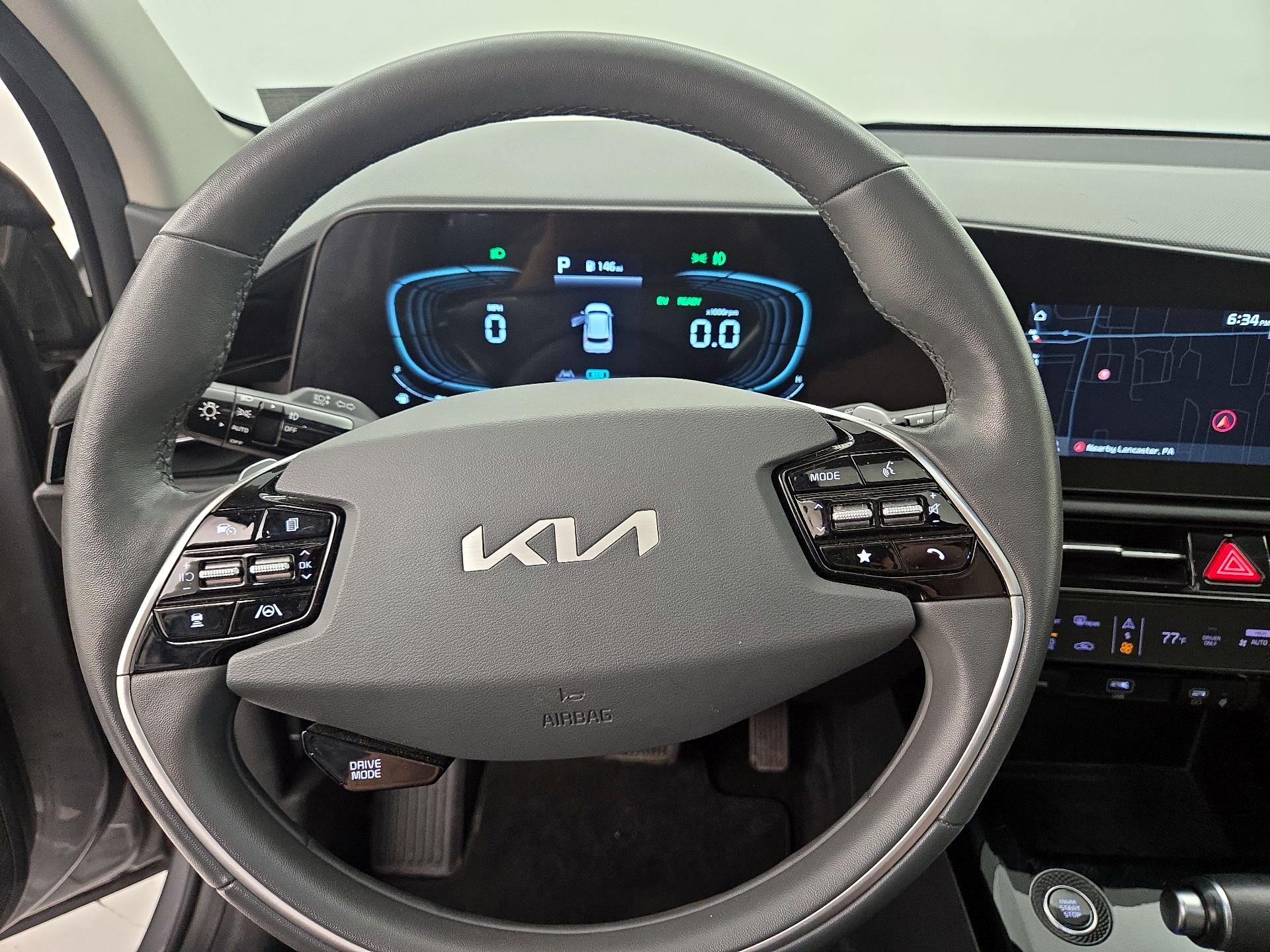 Thumbnail: 2023 Kia Niro - 10