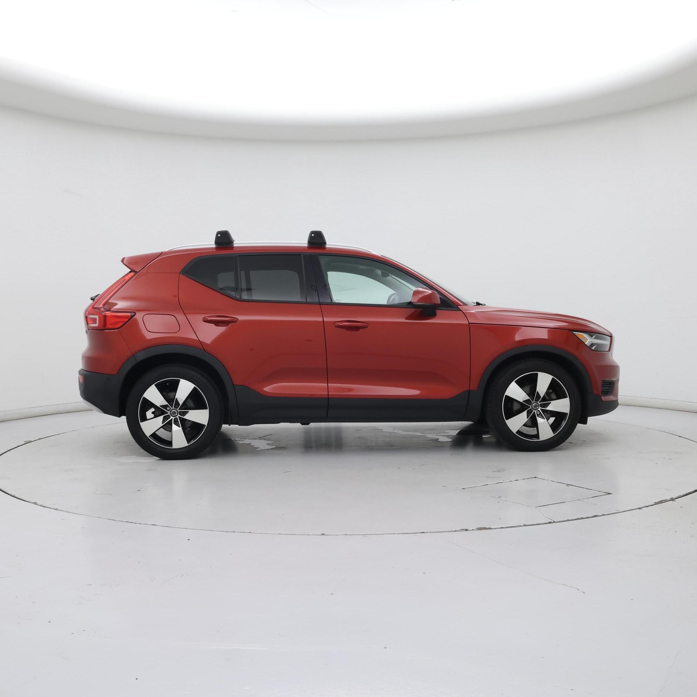 Thumbnail: 2019 Volvo XC40 - 7