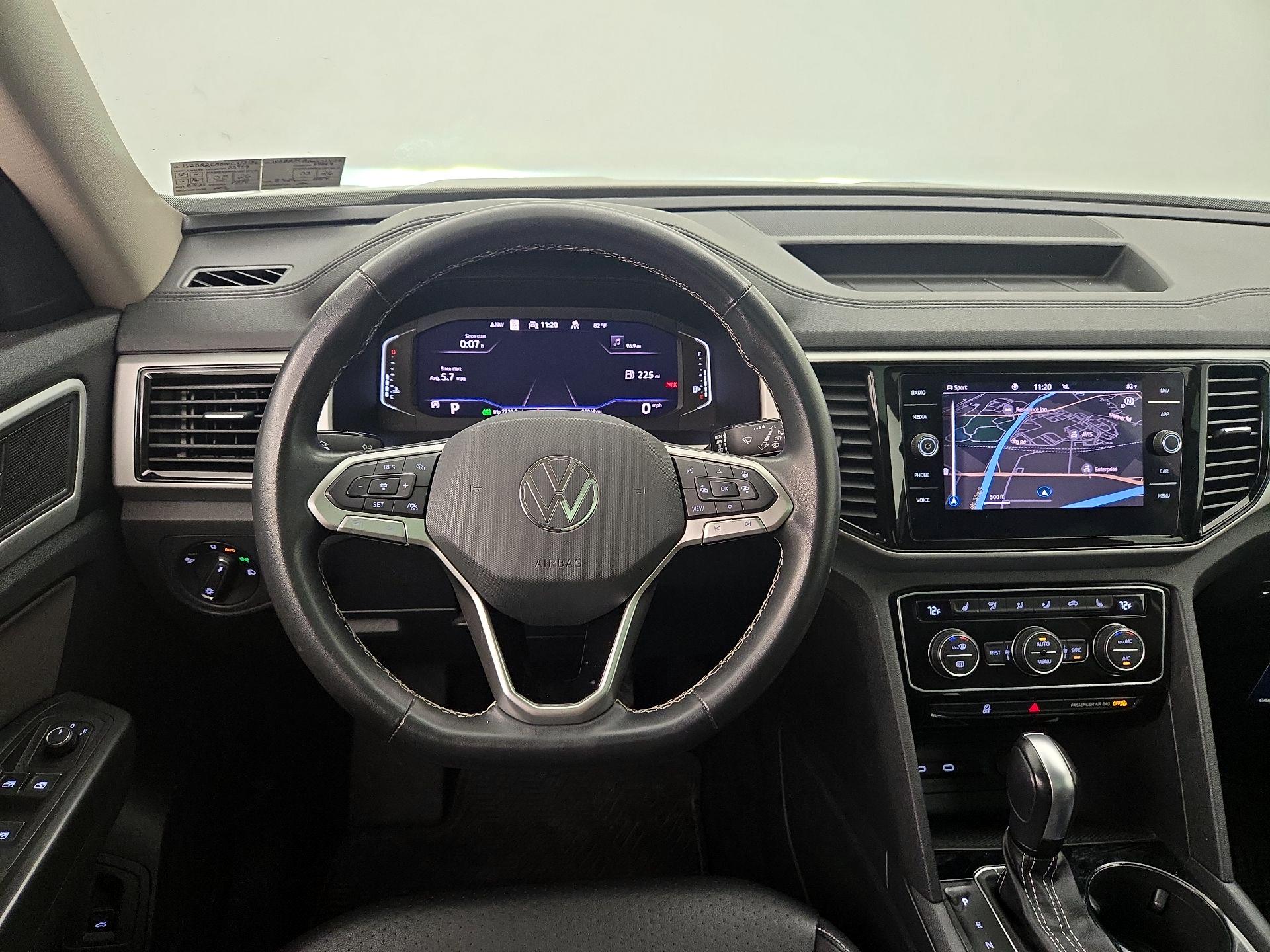Thumbnail: 2022 Volkswagen Atlas - 10