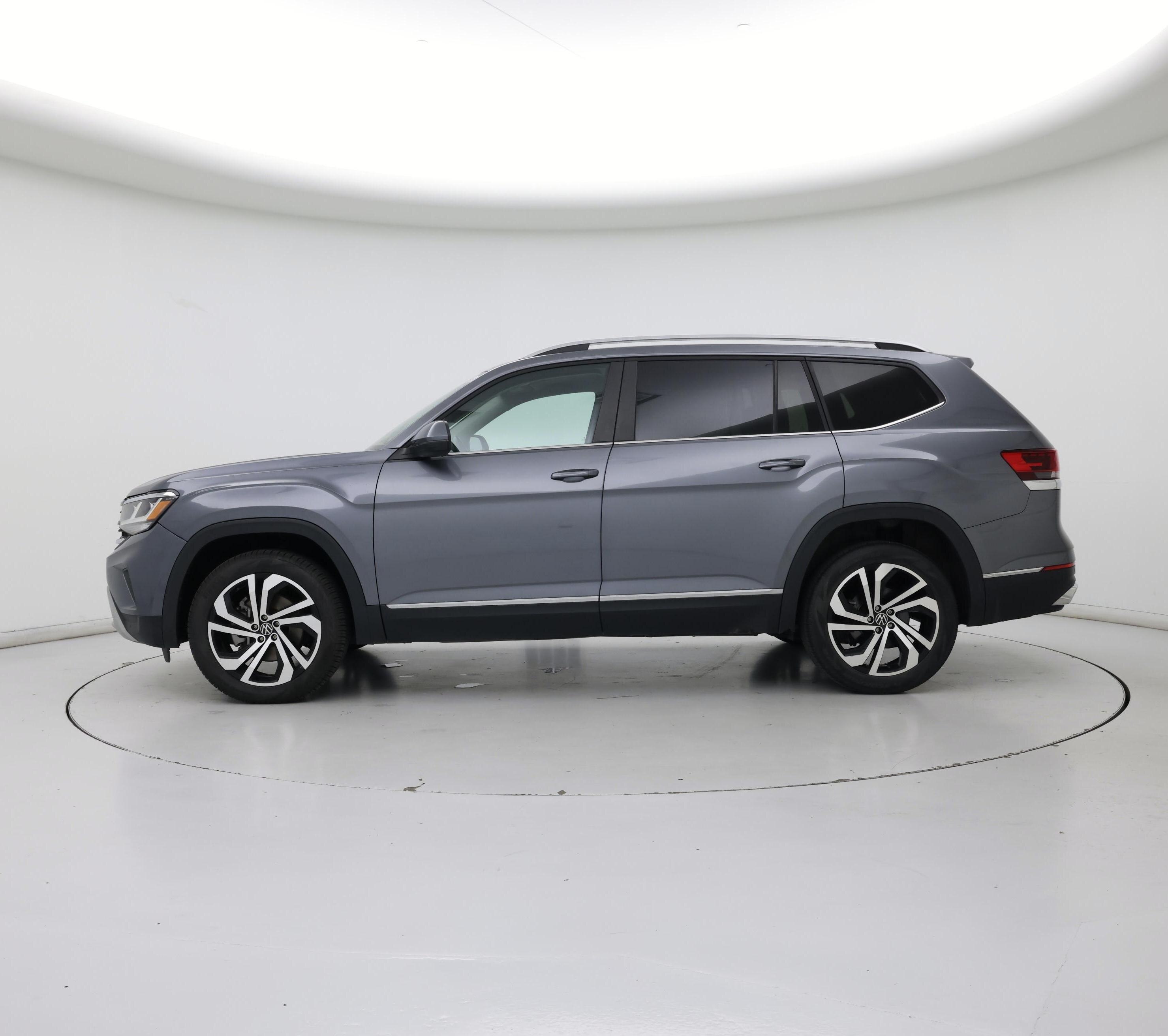 Thumbnail: 2022 Volkswagen Atlas - 3