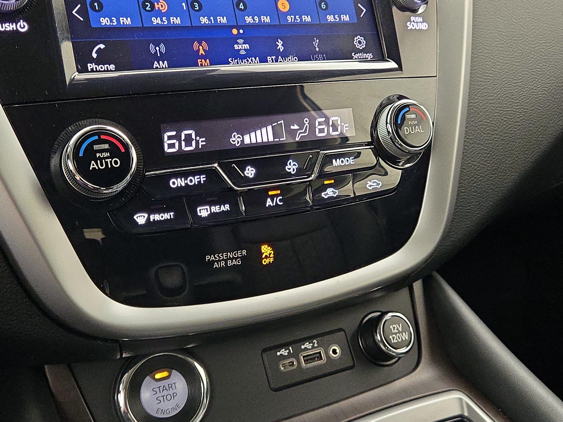 Thumbnail: 2020 Nissan Murano - 17