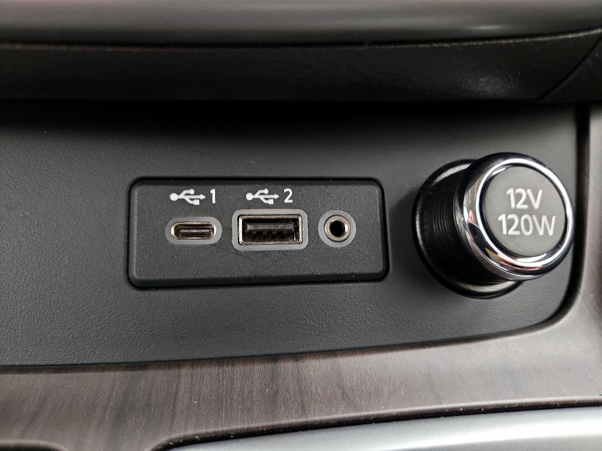 Thumbnail: 2020 Nissan Murano - 19