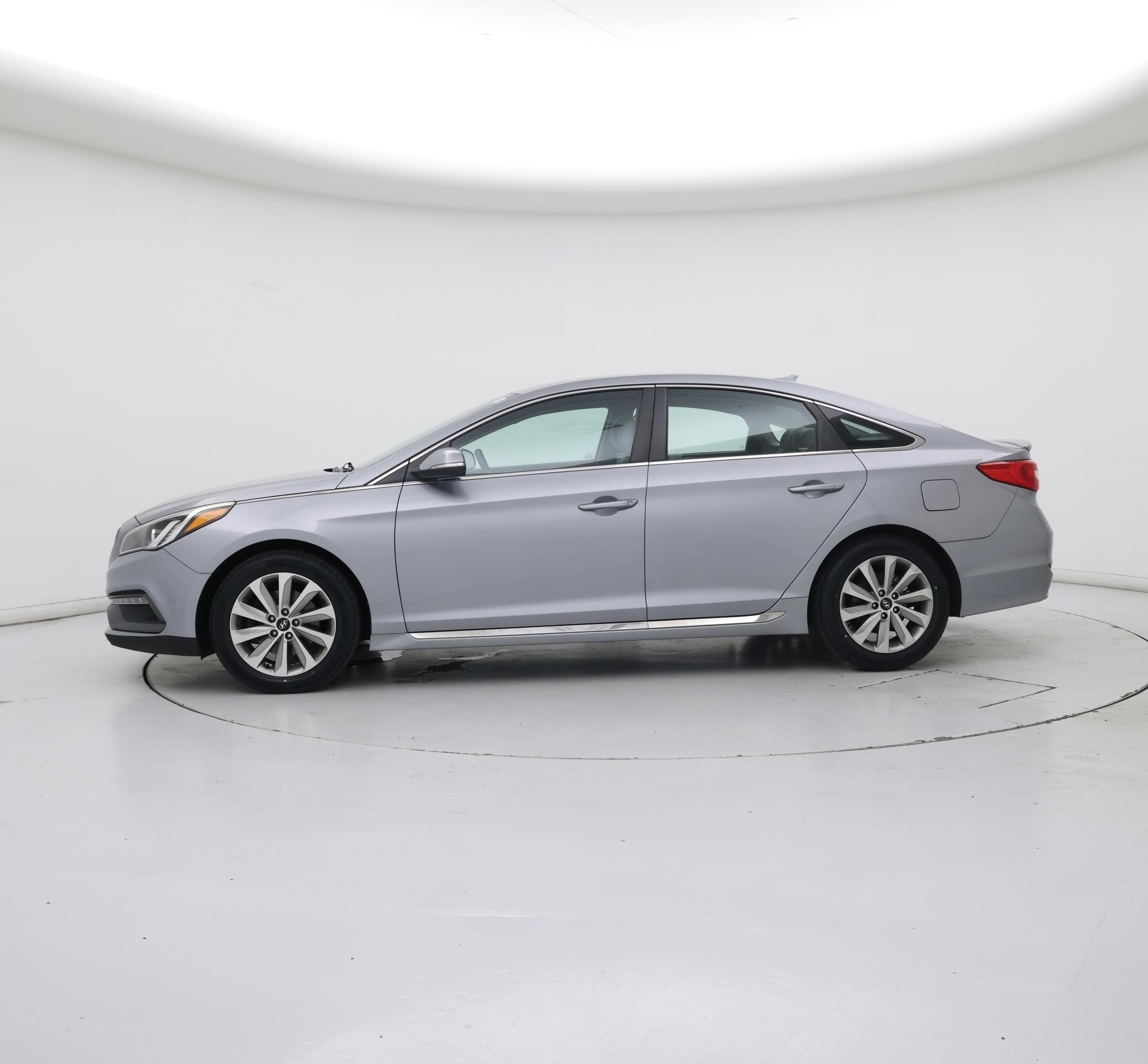 Thumbnail: 2017 Hyundai Sonata - 3