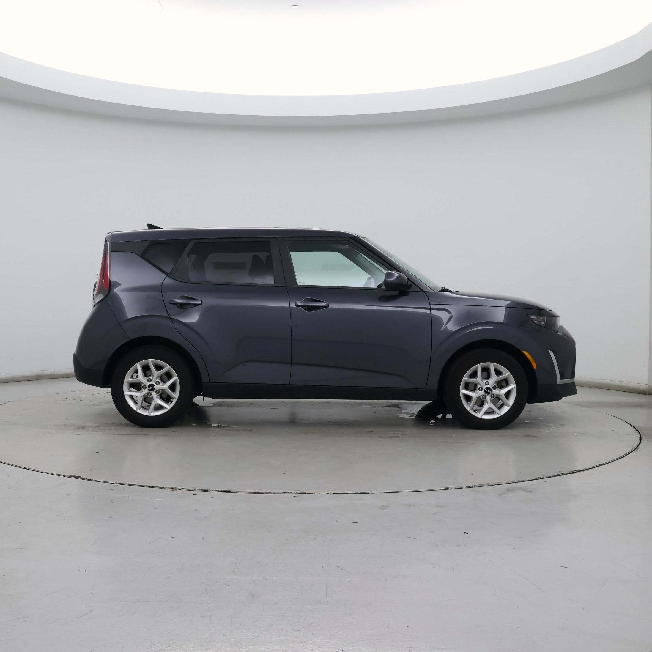 Thumbnail: 2023 Kia Soul - 7