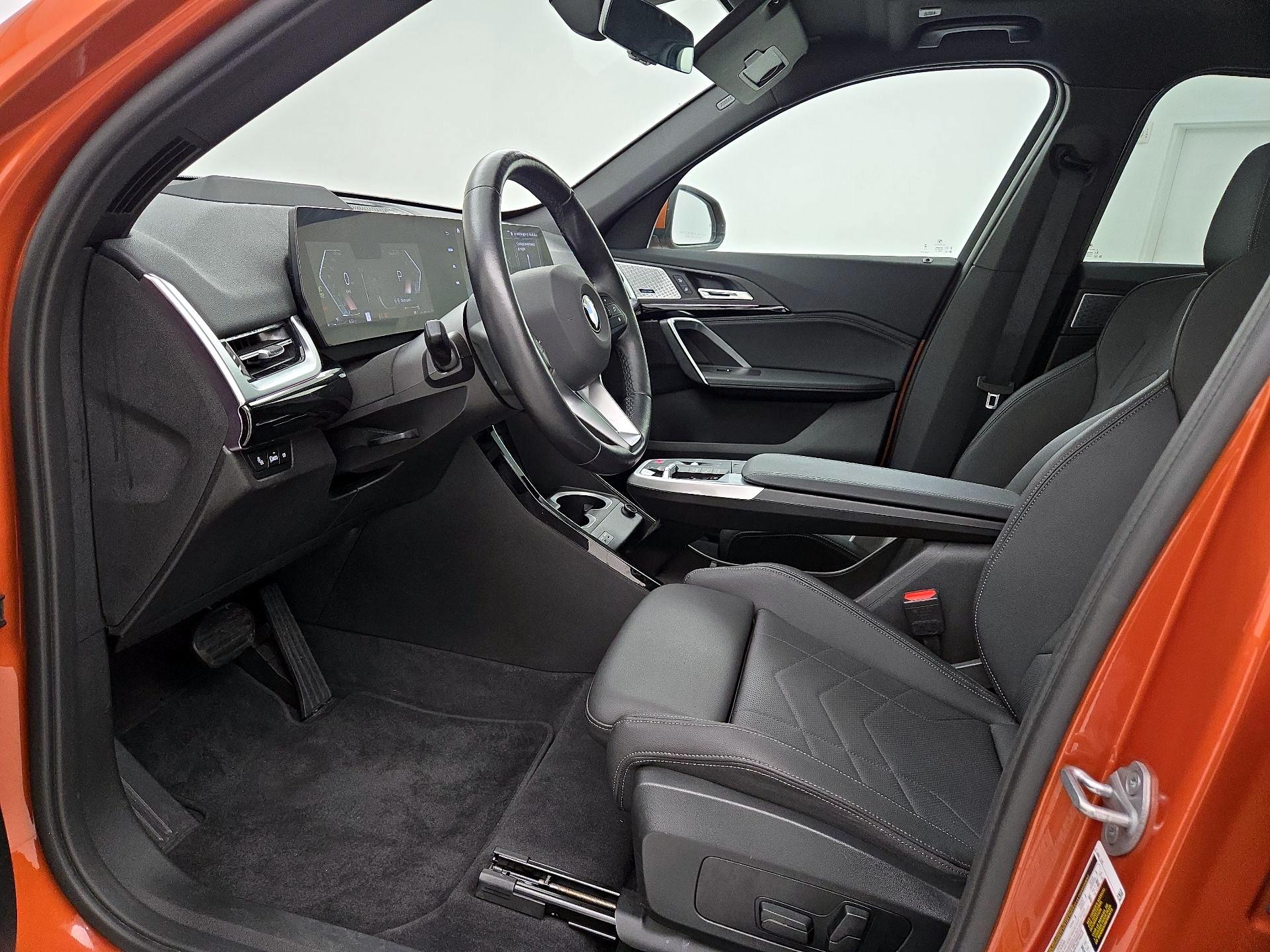 Thumbnail: 2023 BMW X1 - 11