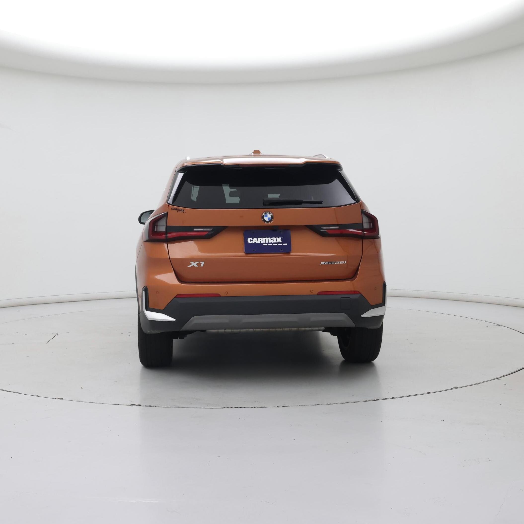 Thumbnail: 2023 BMW X1 - 6