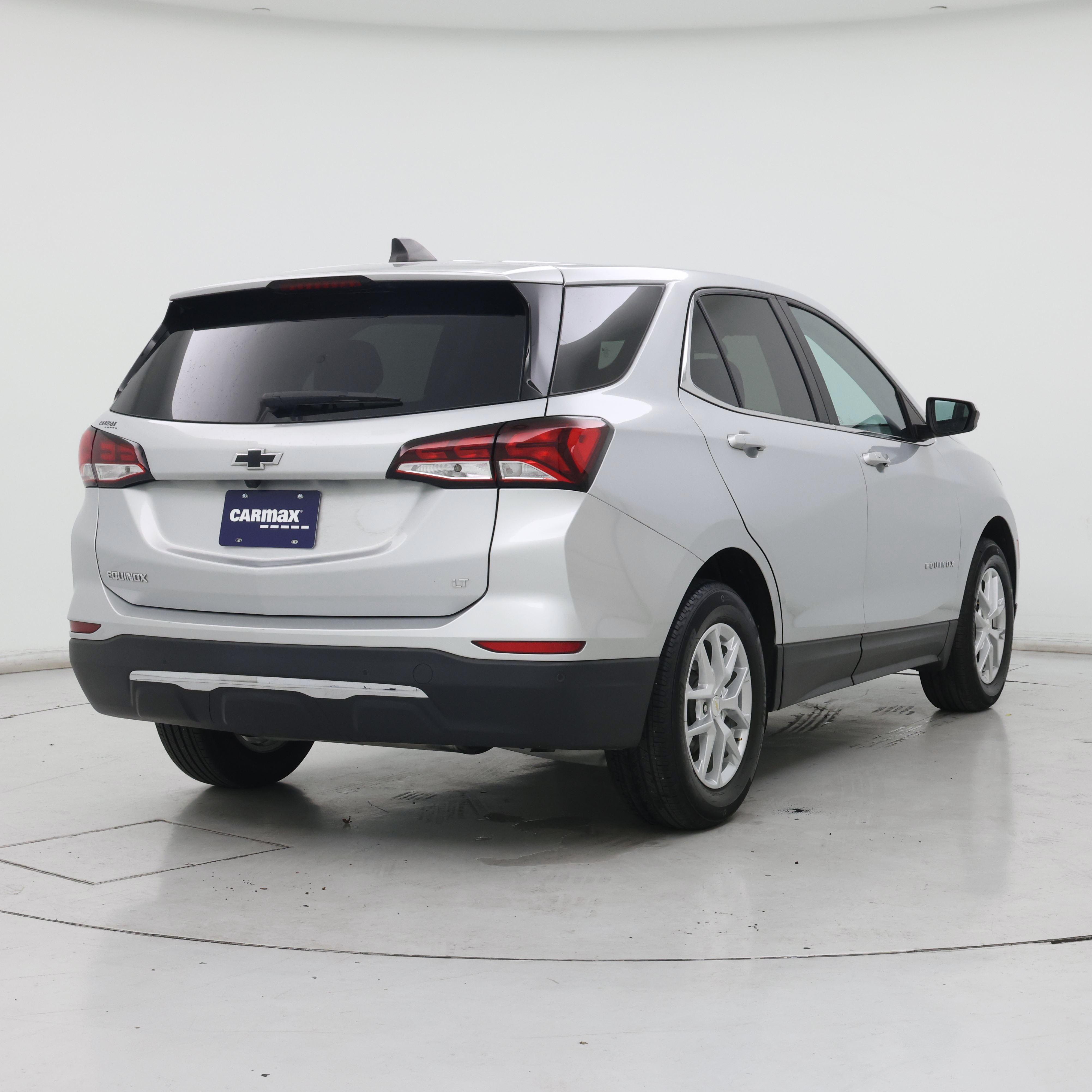 Thumbnail: 2022 Chevrolet Equinox - 8