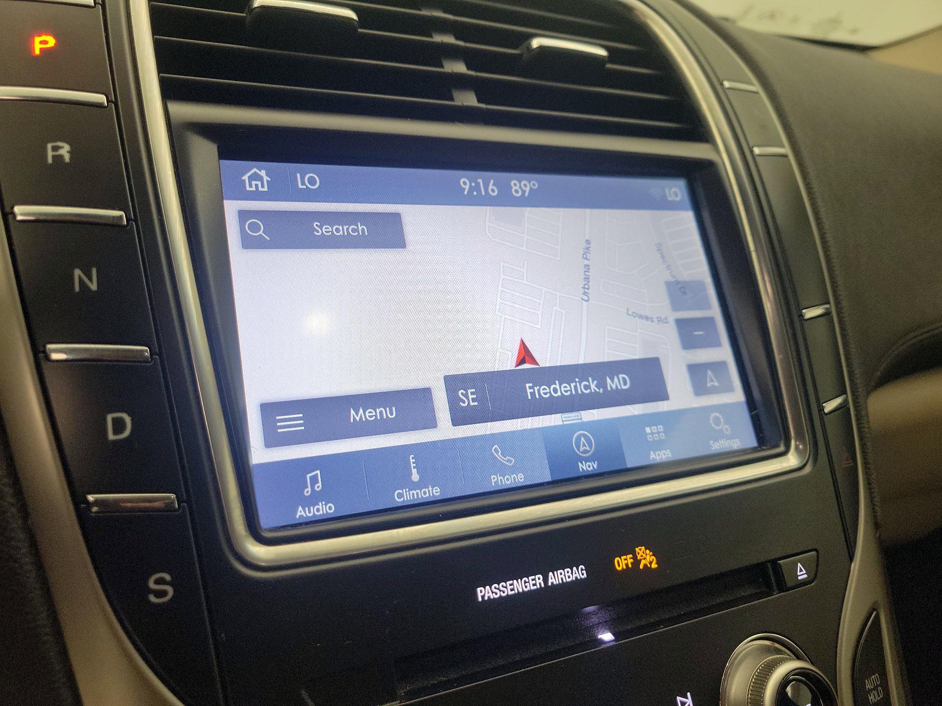 Thumbnail: 2019 Lincoln Nautilus - 12