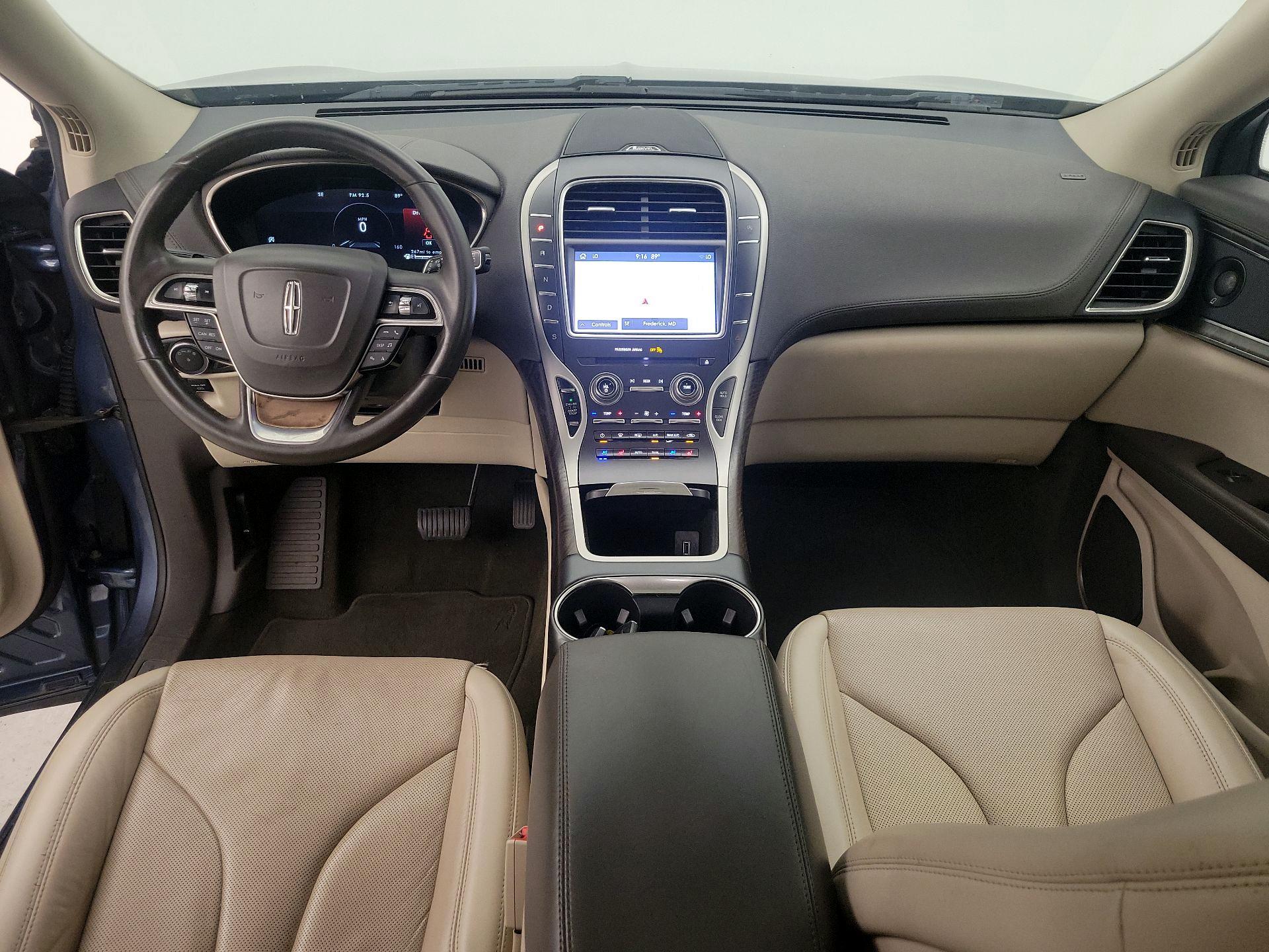 Thumbnail: 2019 Lincoln Nautilus - 8