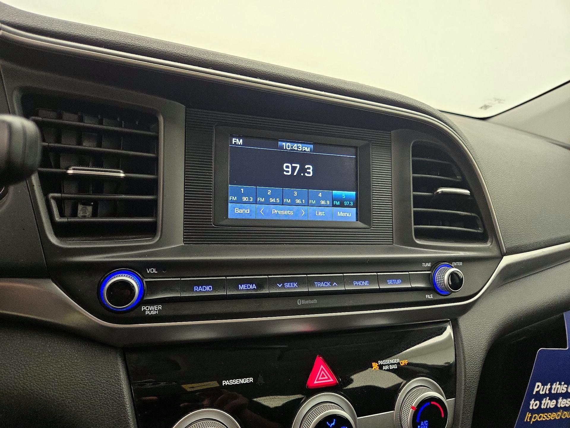 Thumbnail: 2019 Hyundai Elantra - 15