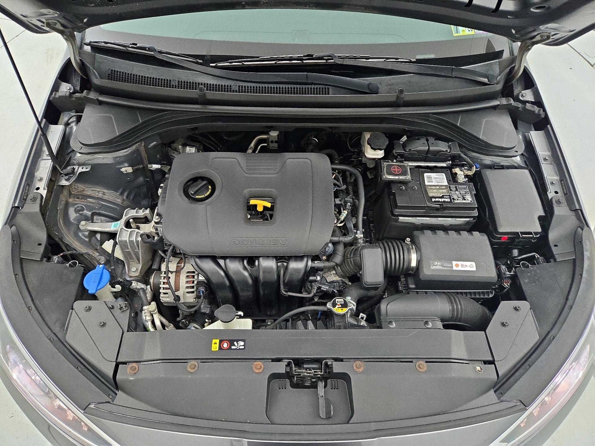Thumbnail: 2019 Hyundai Elantra - 20