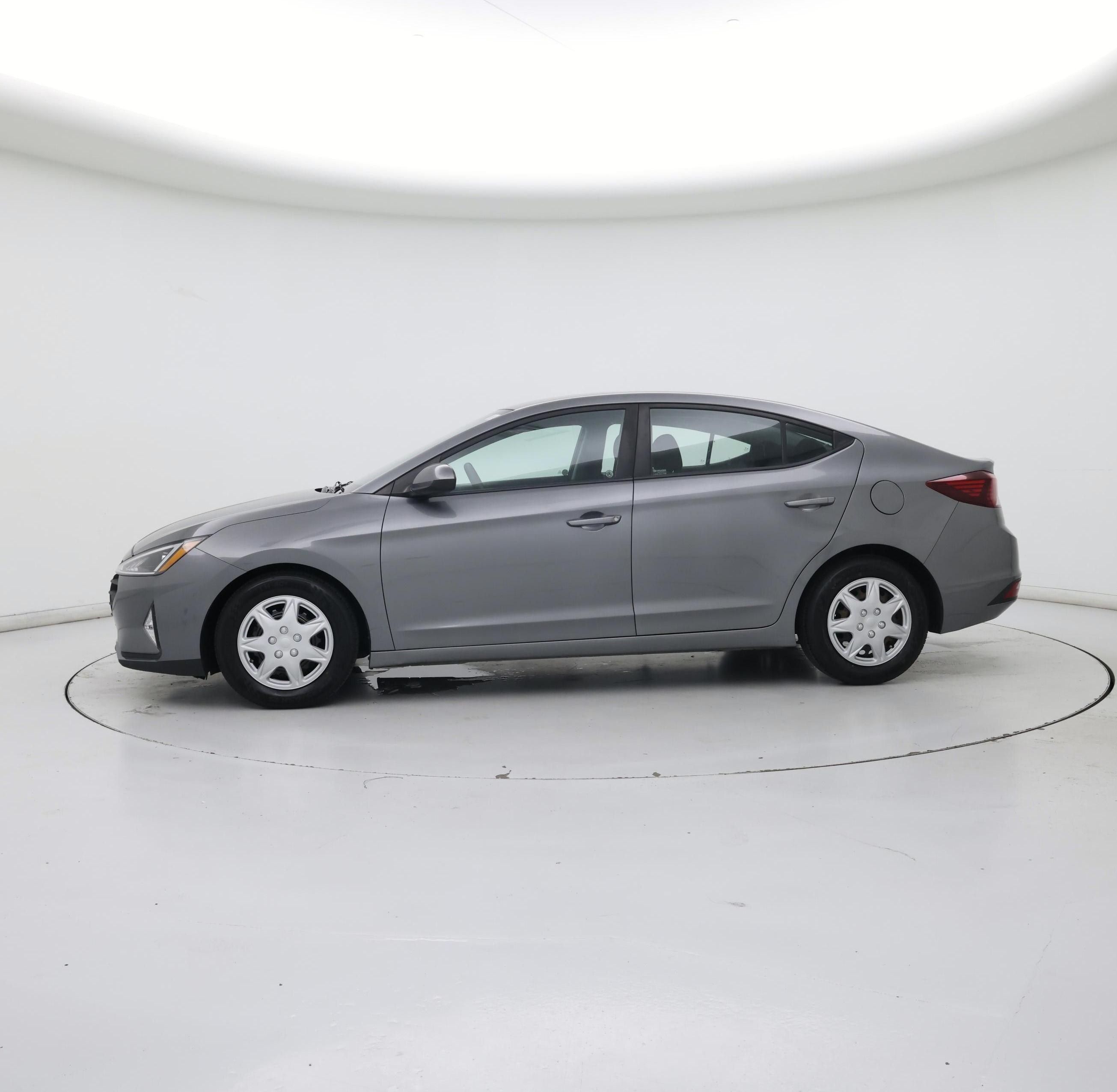 Thumbnail: 2019 Hyundai Elantra - 3