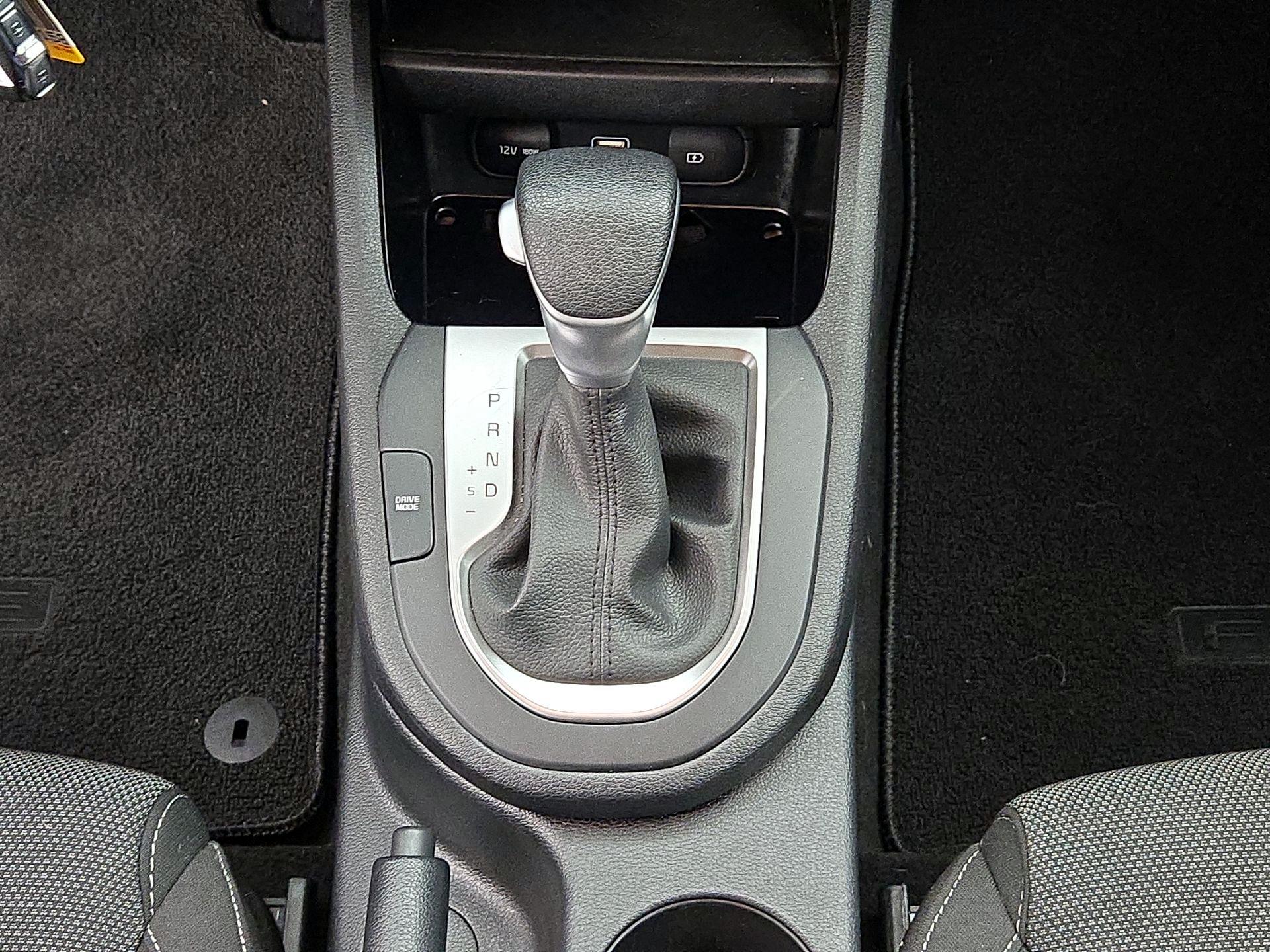 Thumbnail: 2024 Kia Forte - 16