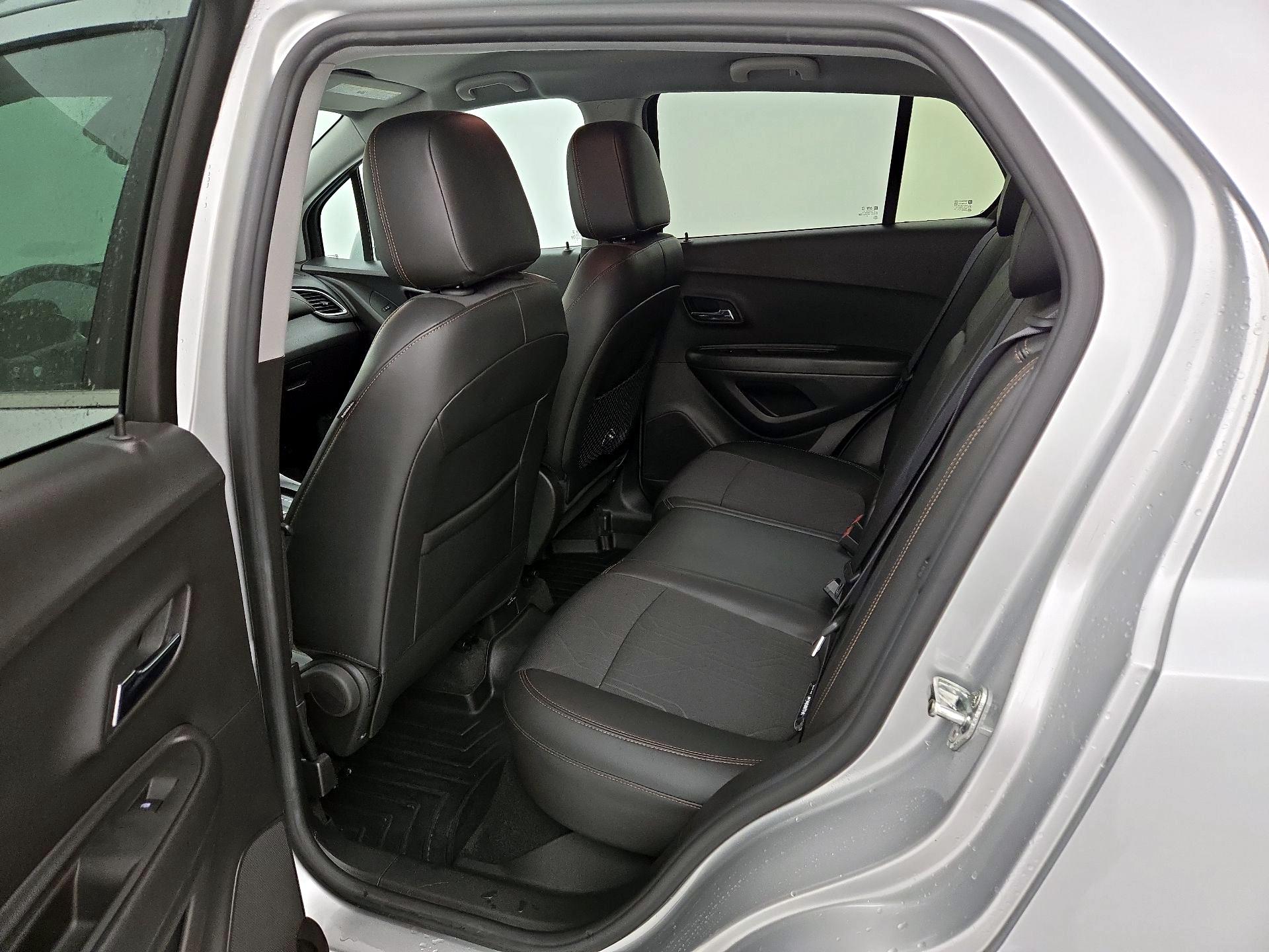 Thumbnail: 2018 Chevrolet Trax - 19