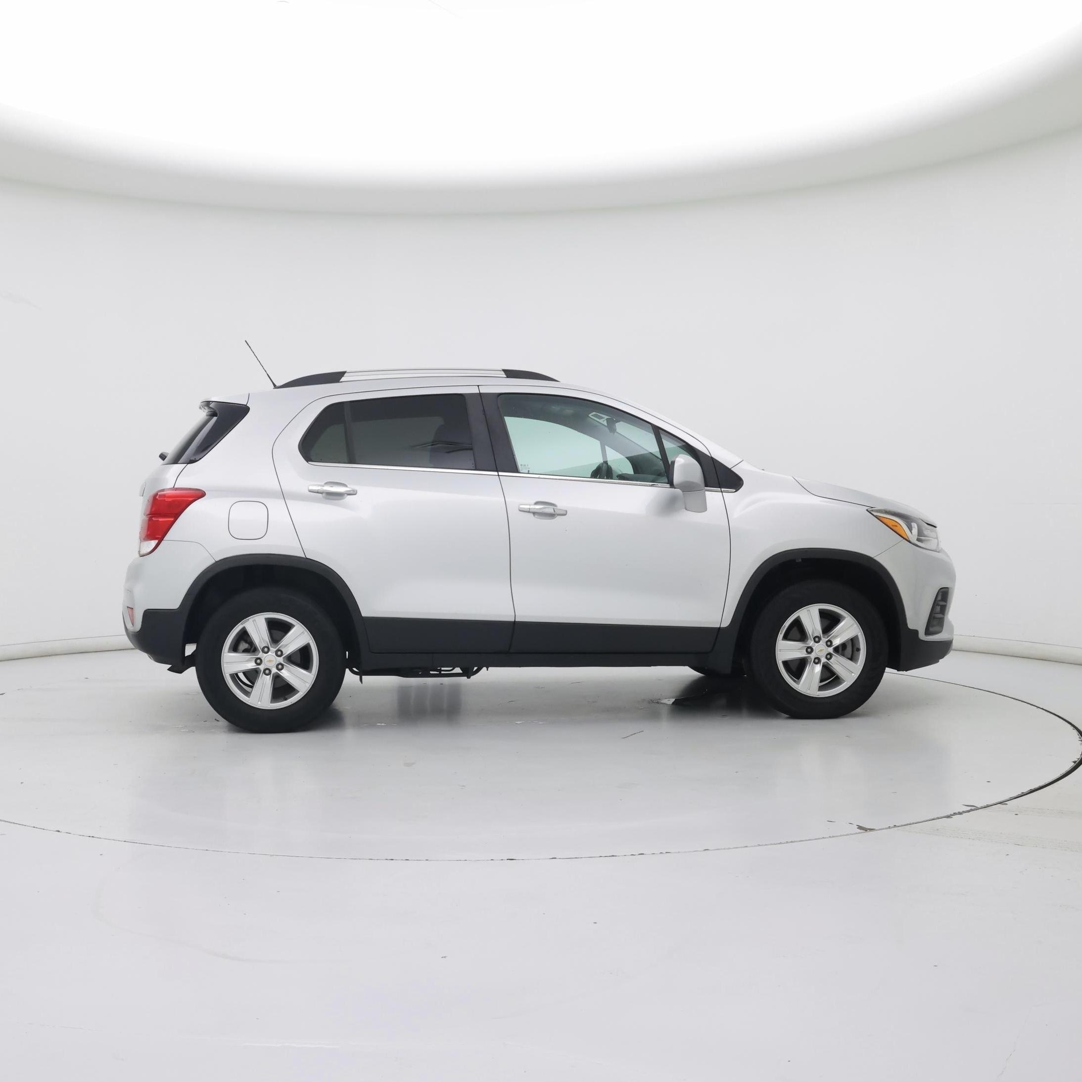 Thumbnail: 2018 Chevrolet Trax - 7