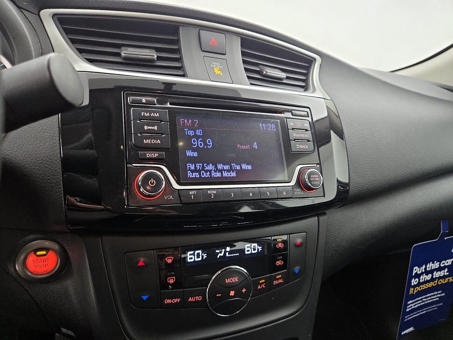Thumbnail: 2018 Nissan Sentra - 15