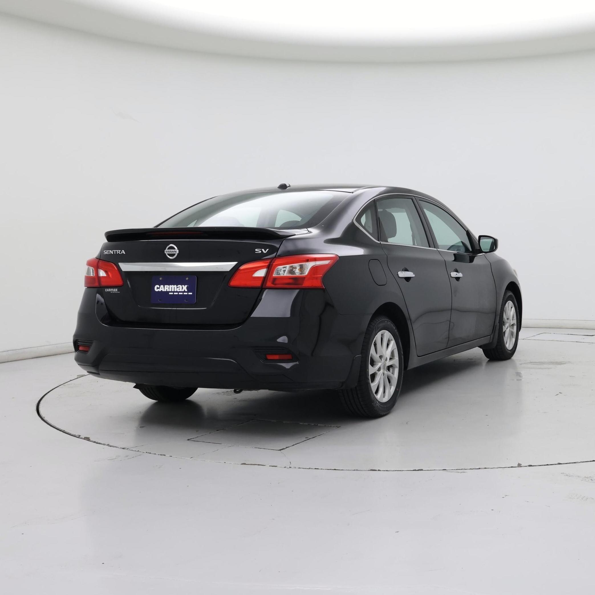 Thumbnail: 2018 Nissan Sentra - 8