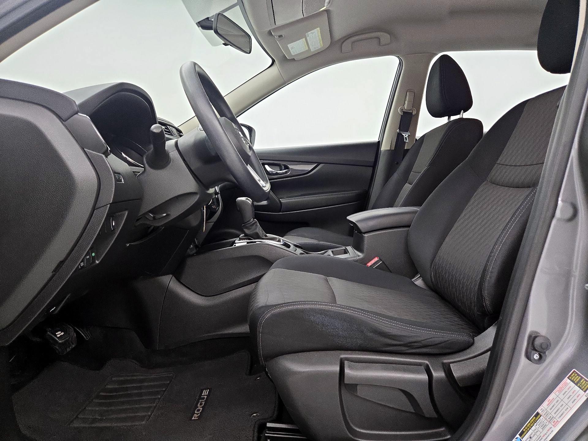 Thumbnail: 2018 Nissan Rogue - 11