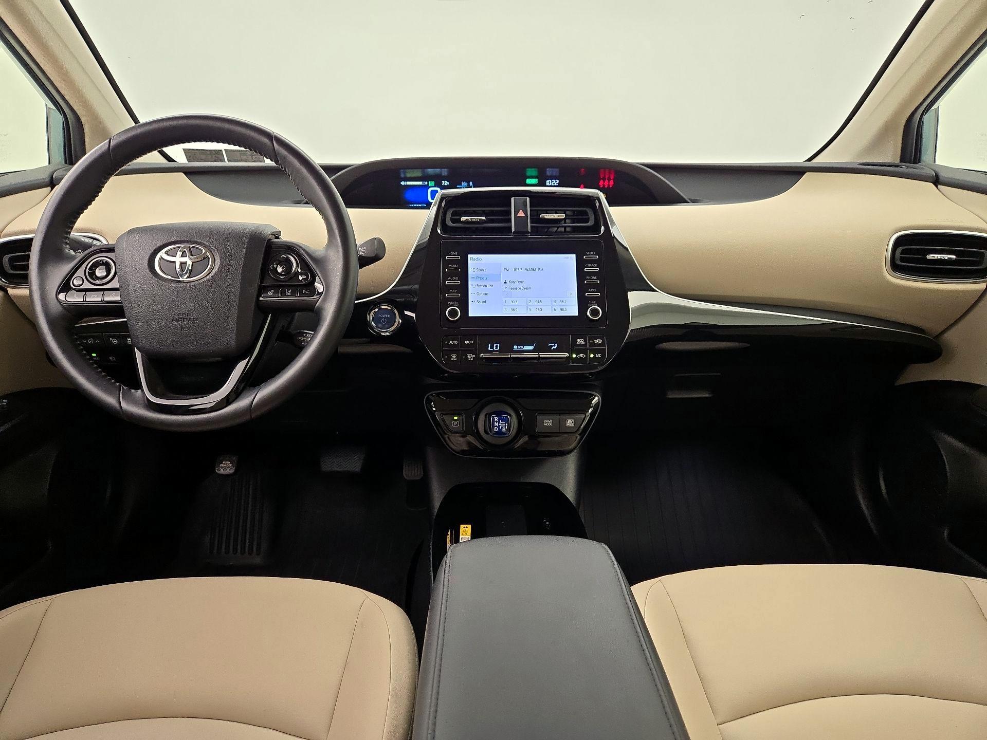 Thumbnail: 2020 Toyota Prius - 9