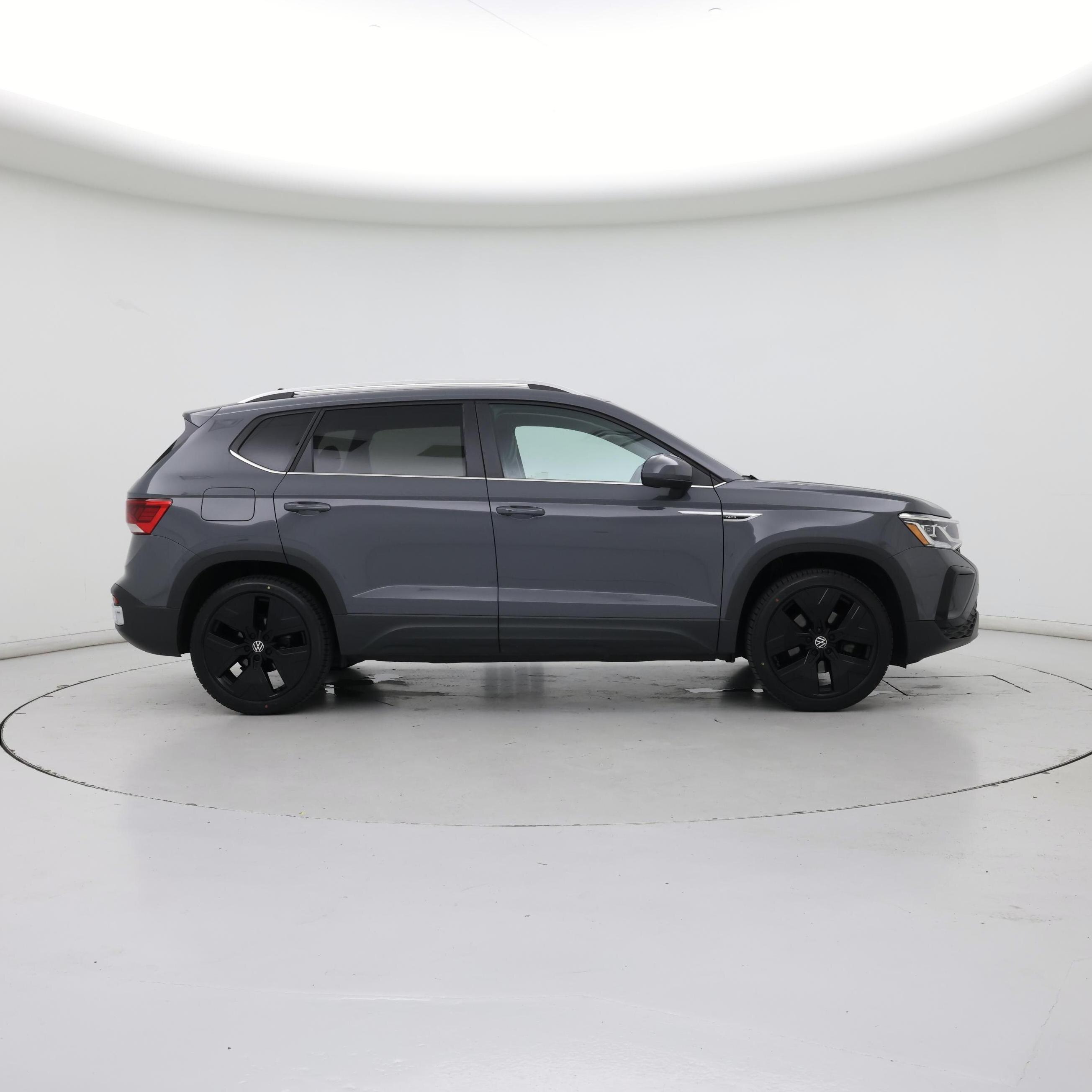 Thumbnail: 2022 Volkswagen Taos - 7