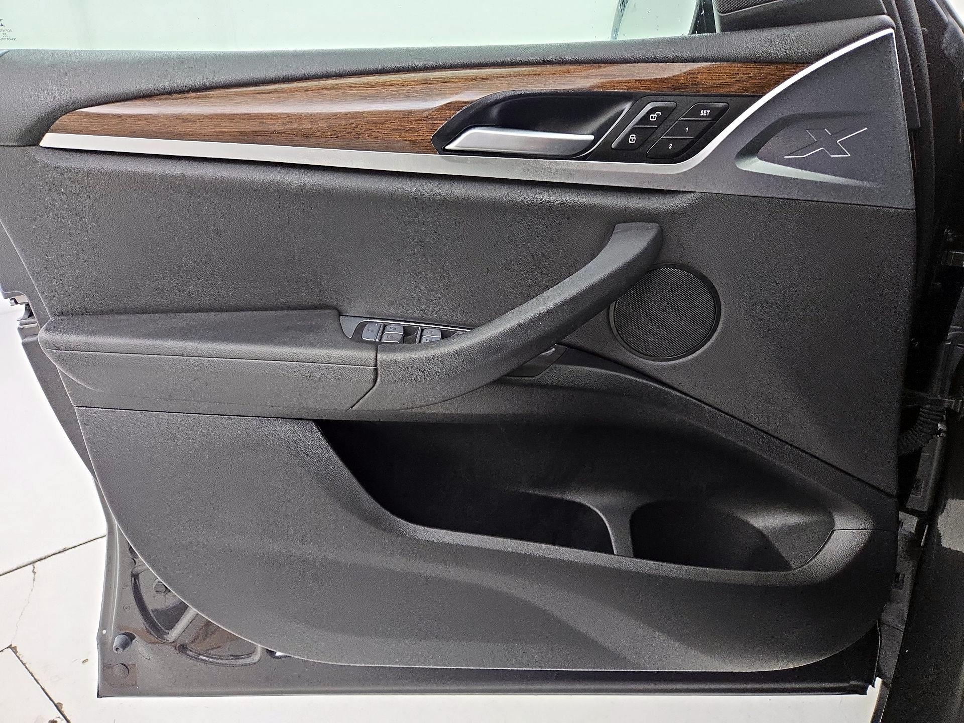 Thumbnail: 2021 BMW X3 - 12
