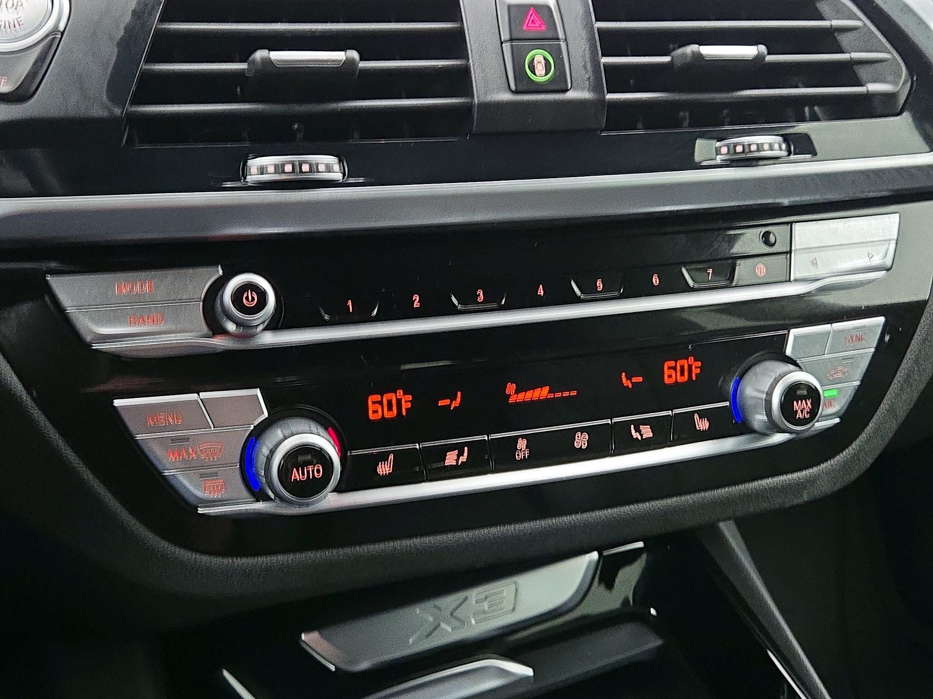 Thumbnail: 2021 BMW X3 - 17