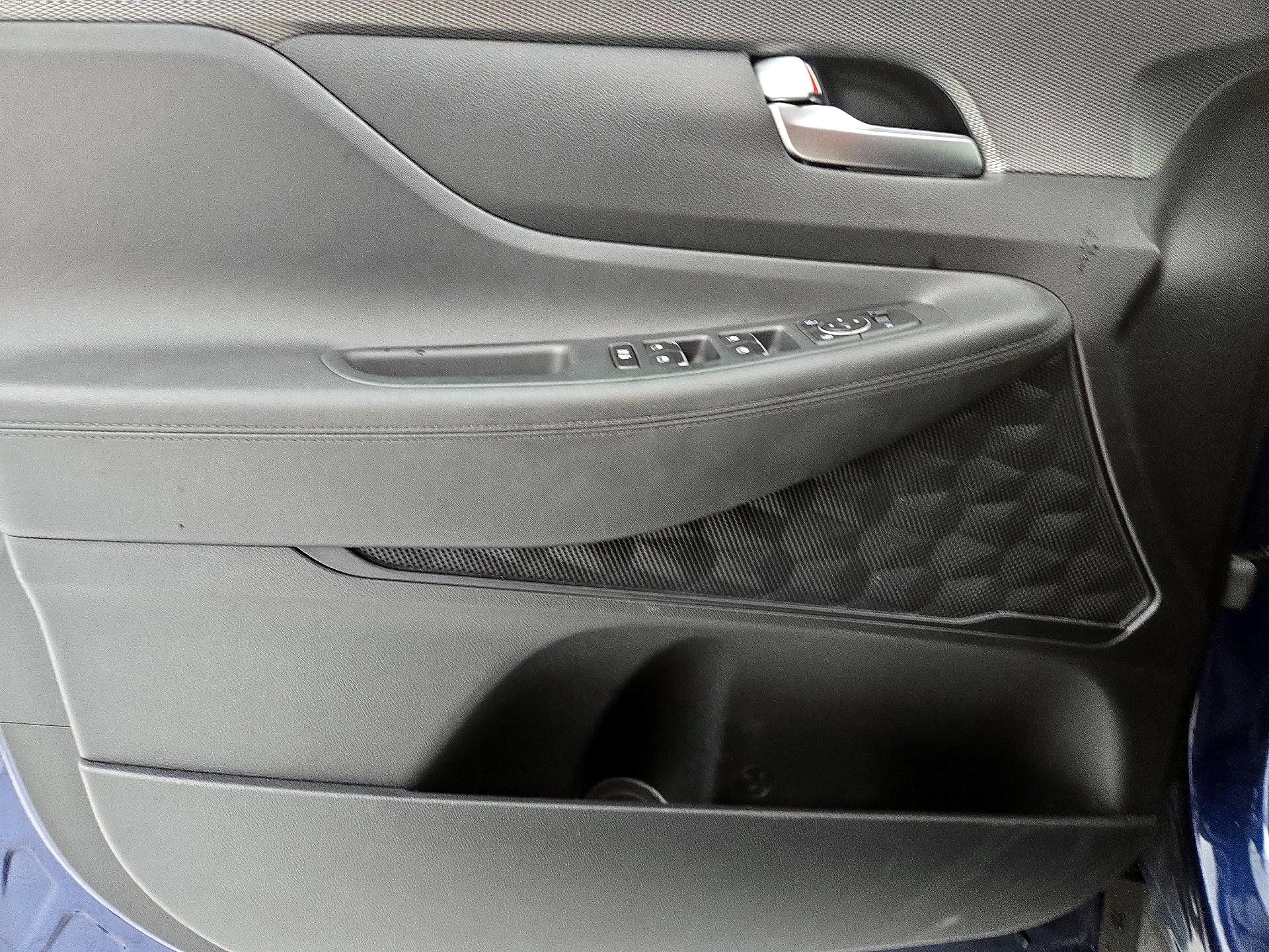 Thumbnail: 2020 Hyundai Santa Fe - 12