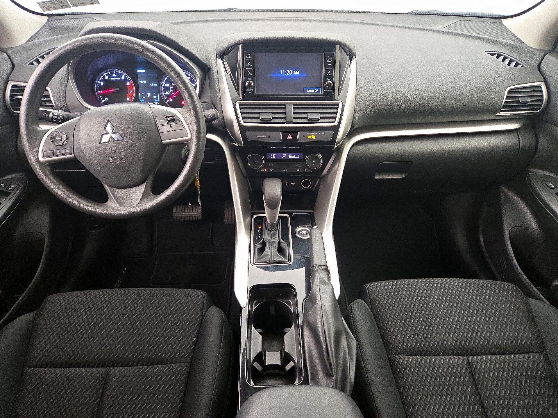 Thumbnail: 2018 Mitsubishi Eclipse Cross - 9
