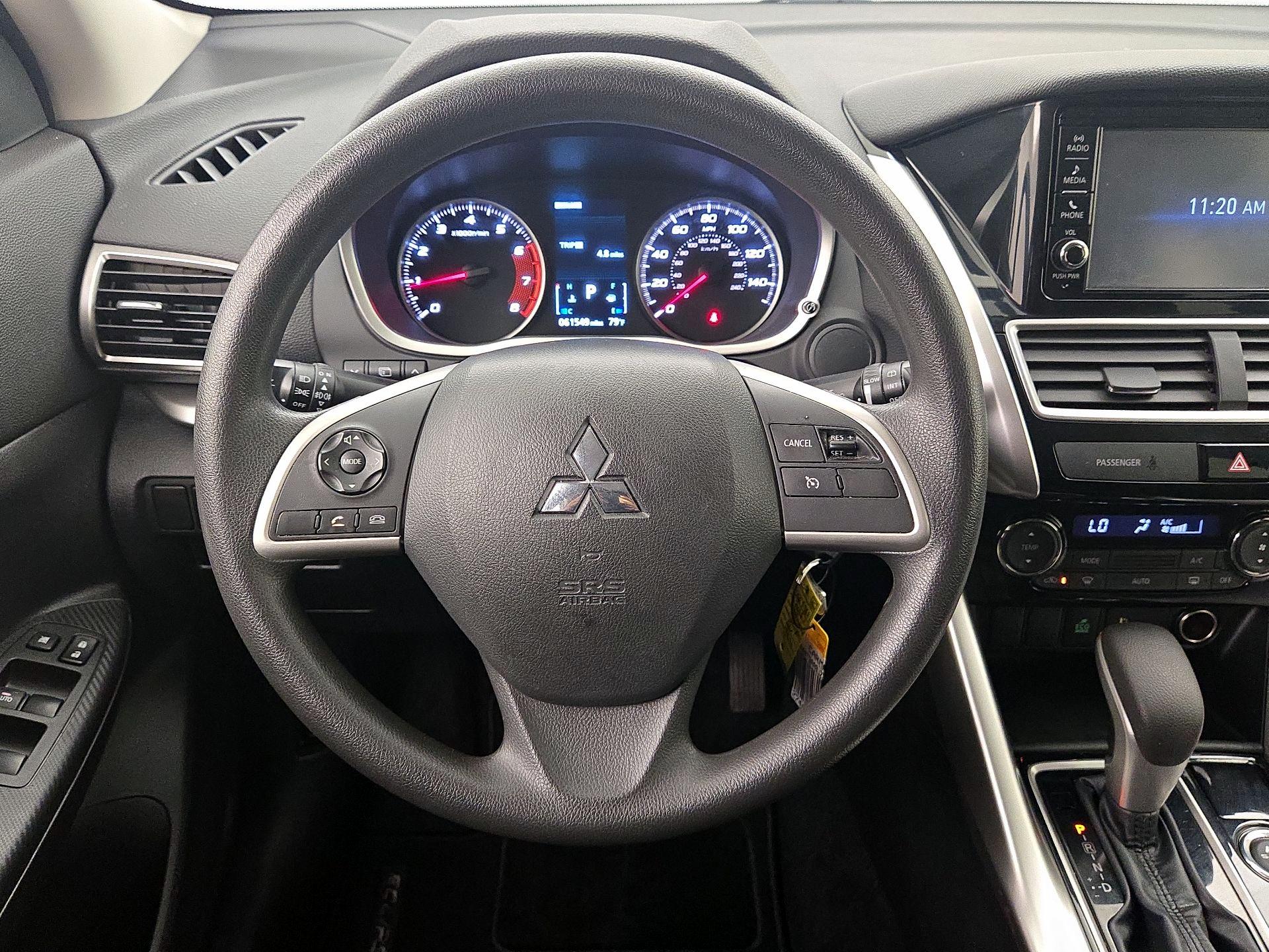 Thumbnail: 2018 Mitsubishi Eclipse Cross - 10