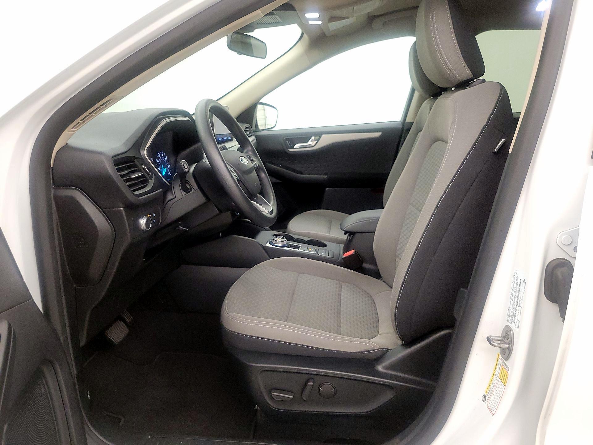 Thumbnail: 2020 Ford Escape - 11