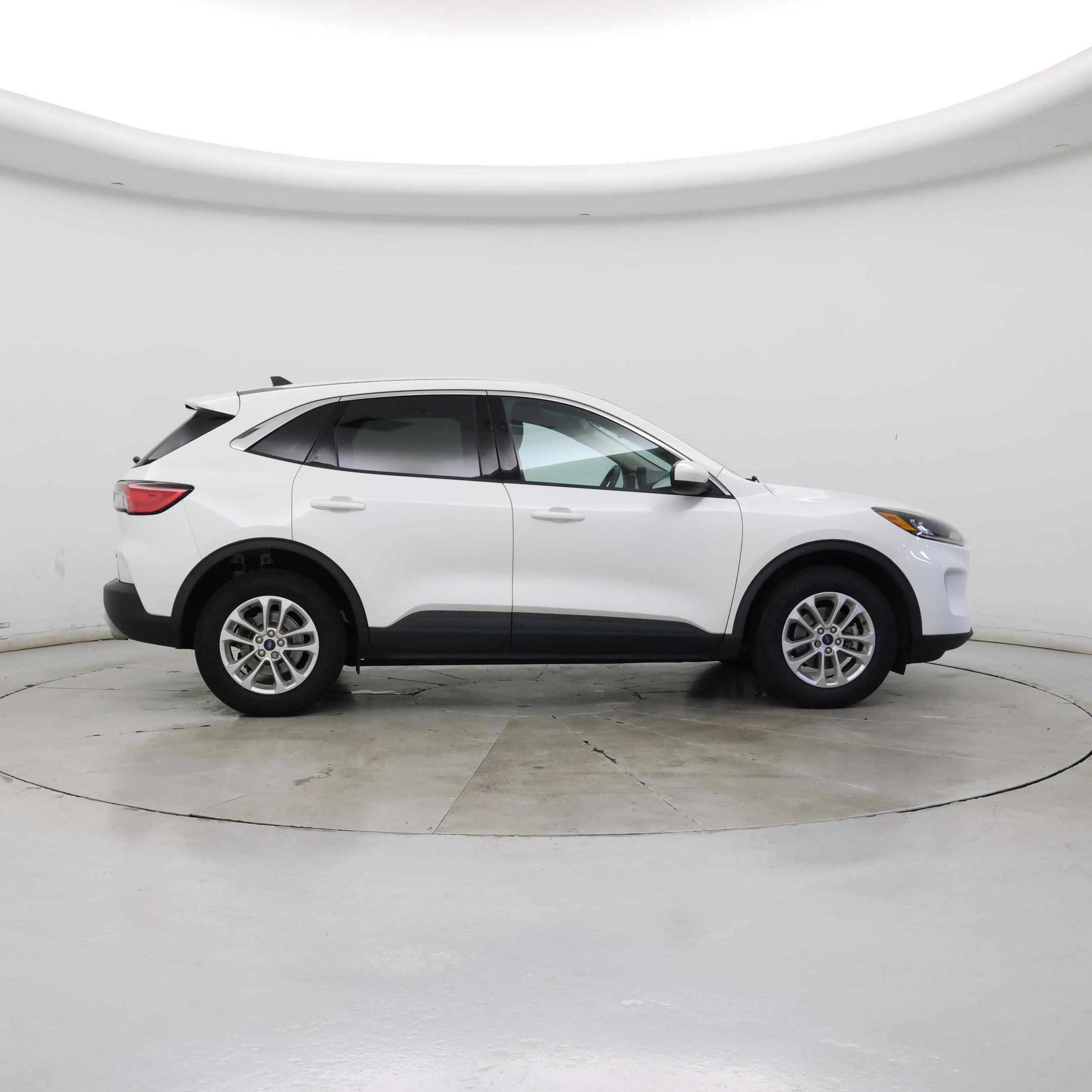 Thumbnail: 2020 Ford Escape - 7