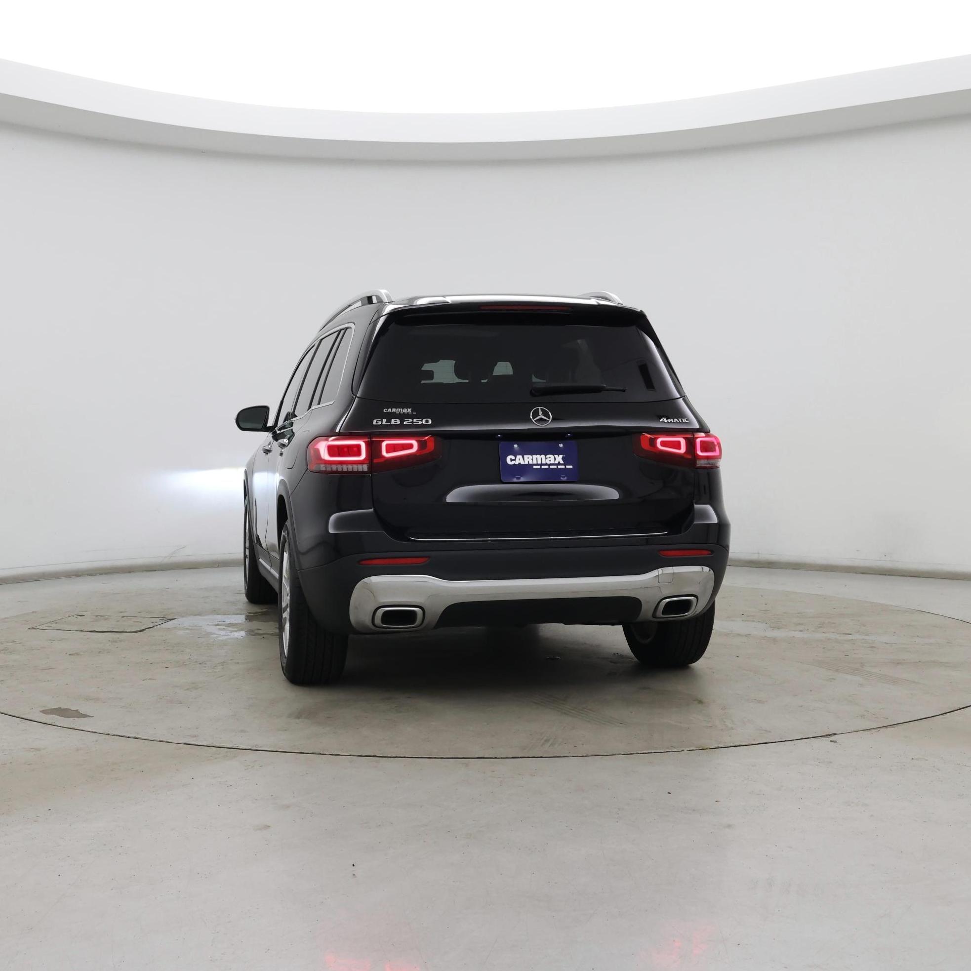 Thumbnail: 2023 Mercedes-Benz GLB - 6