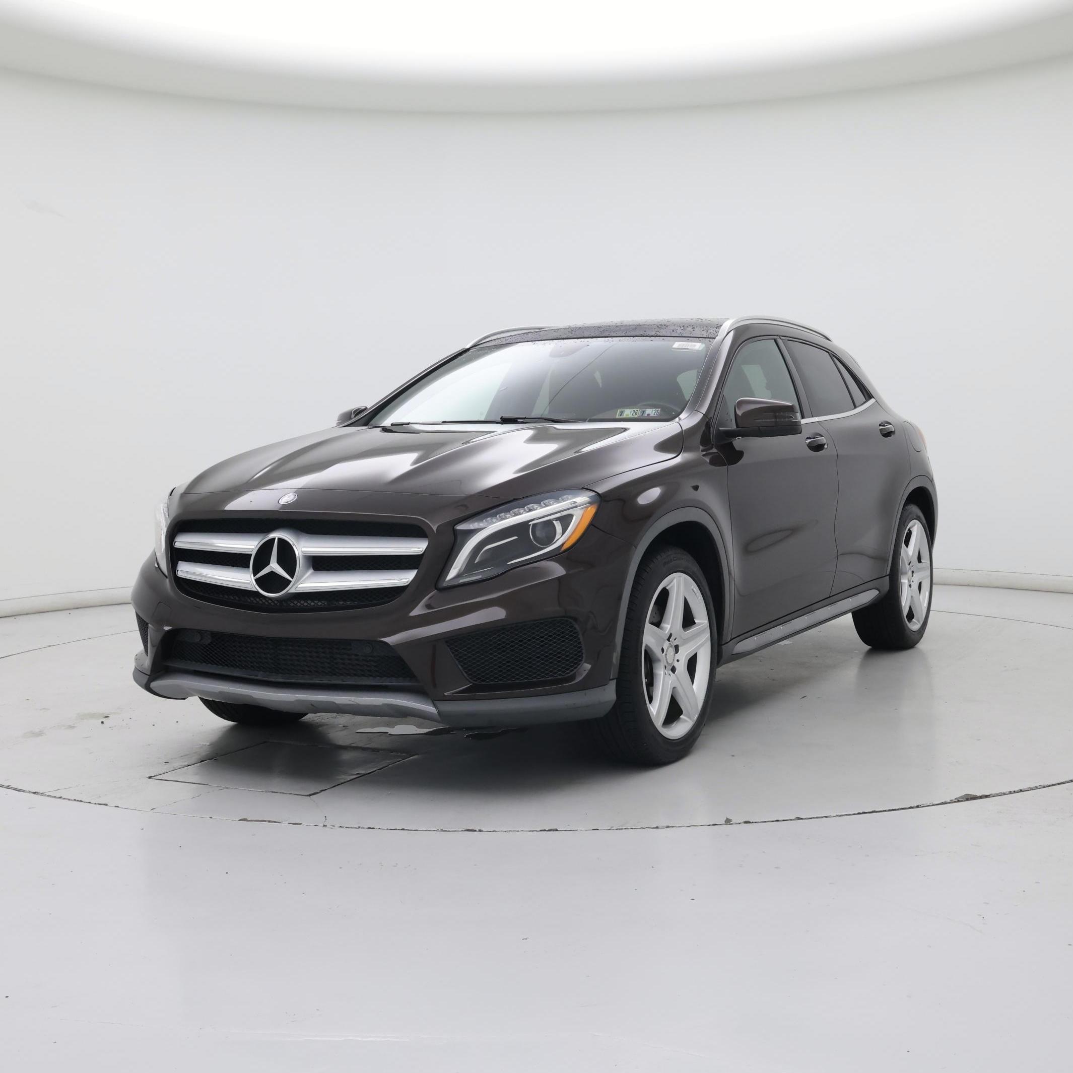 Thumbnail: 2015 Mercedes-Benz GLA - 4