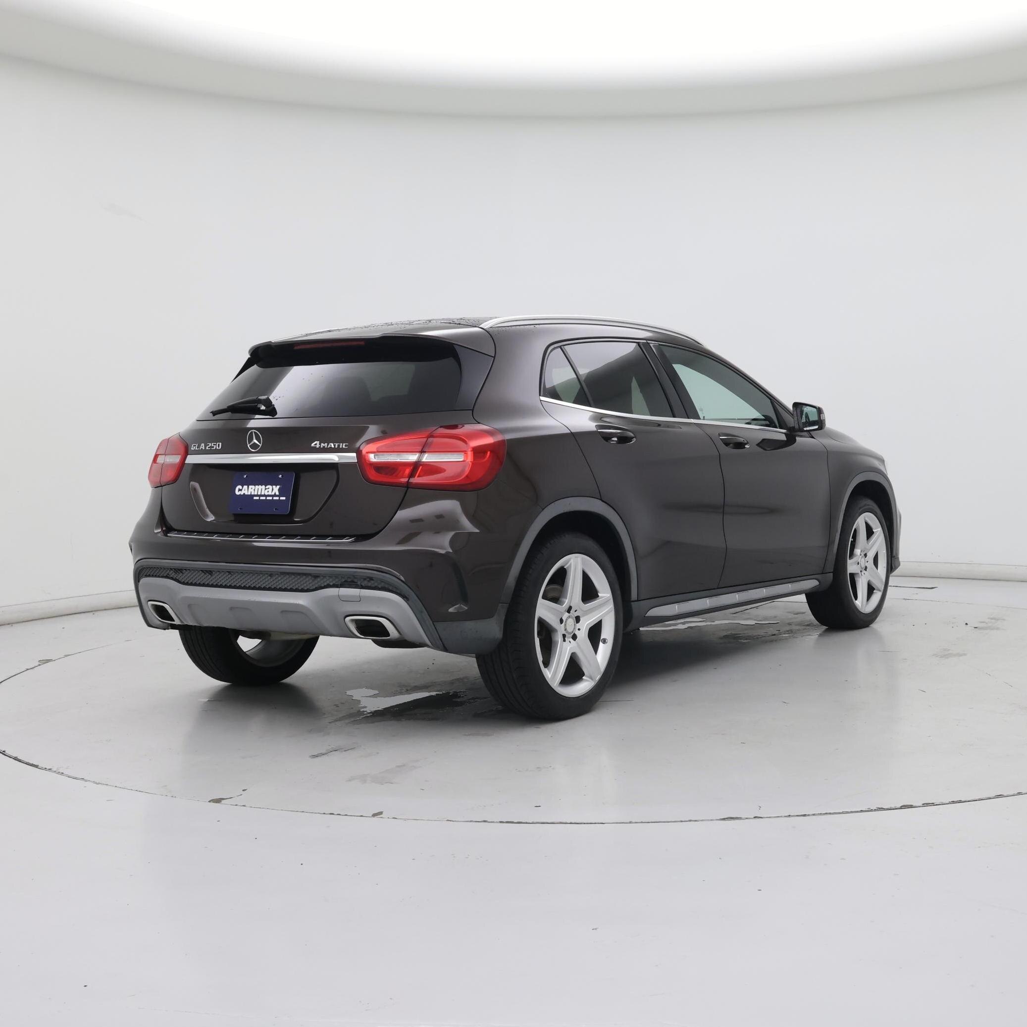 Thumbnail: 2015 Mercedes-Benz GLA - 8