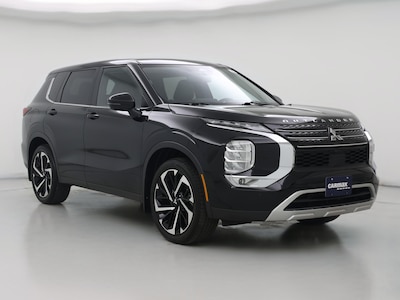 Black 2024 Mitsubishi Outlander SE