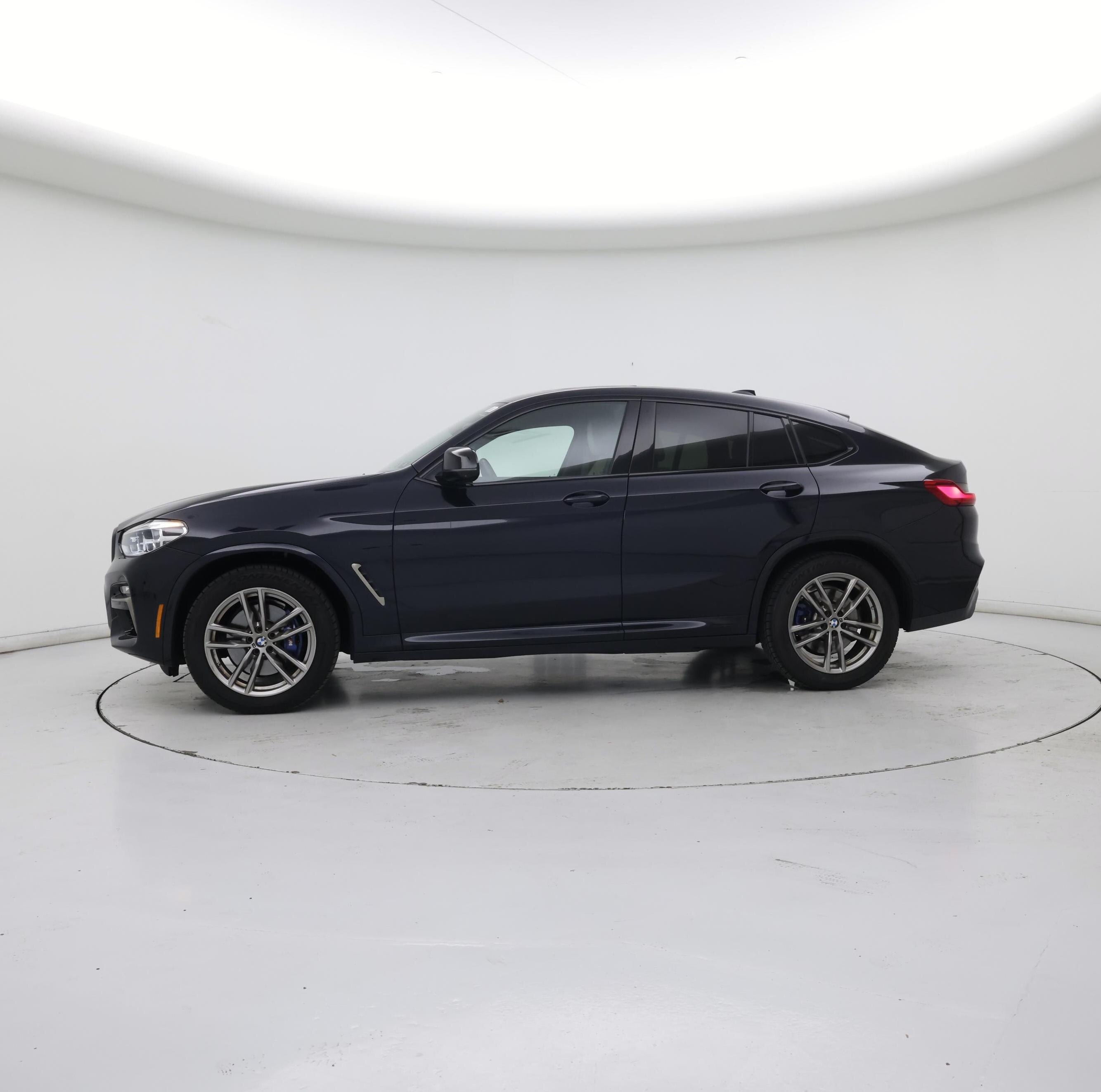 Thumbnail: 2021 BMW X4 - 3