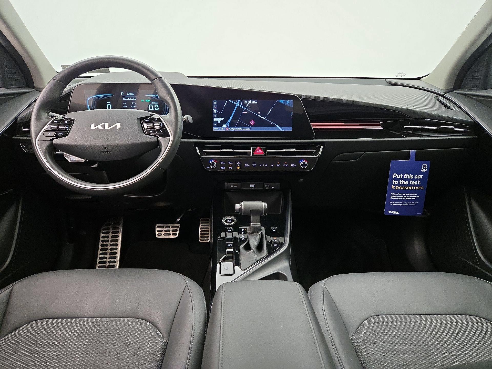 Thumbnail: 2023 Kia Niro - 9