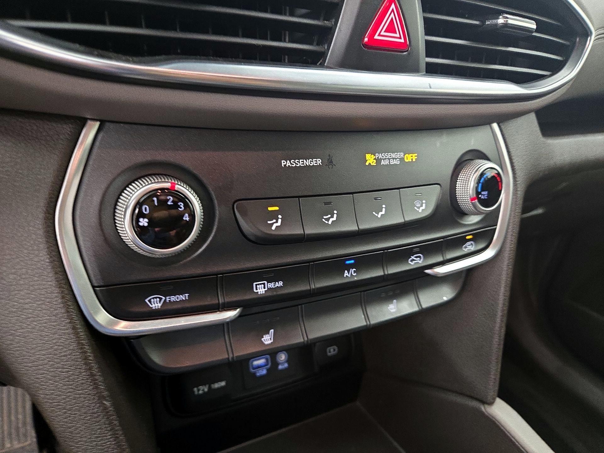 Thumbnail: 2019 Hyundai Santa Fe - 16