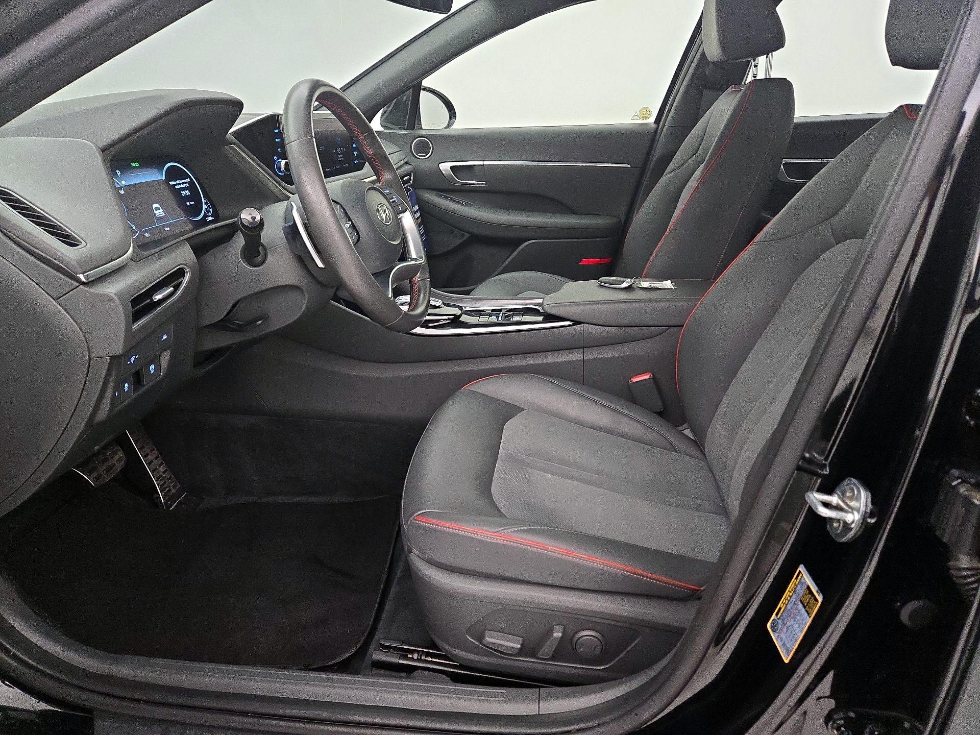 Thumbnail: 2022 Hyundai Sonata - 11